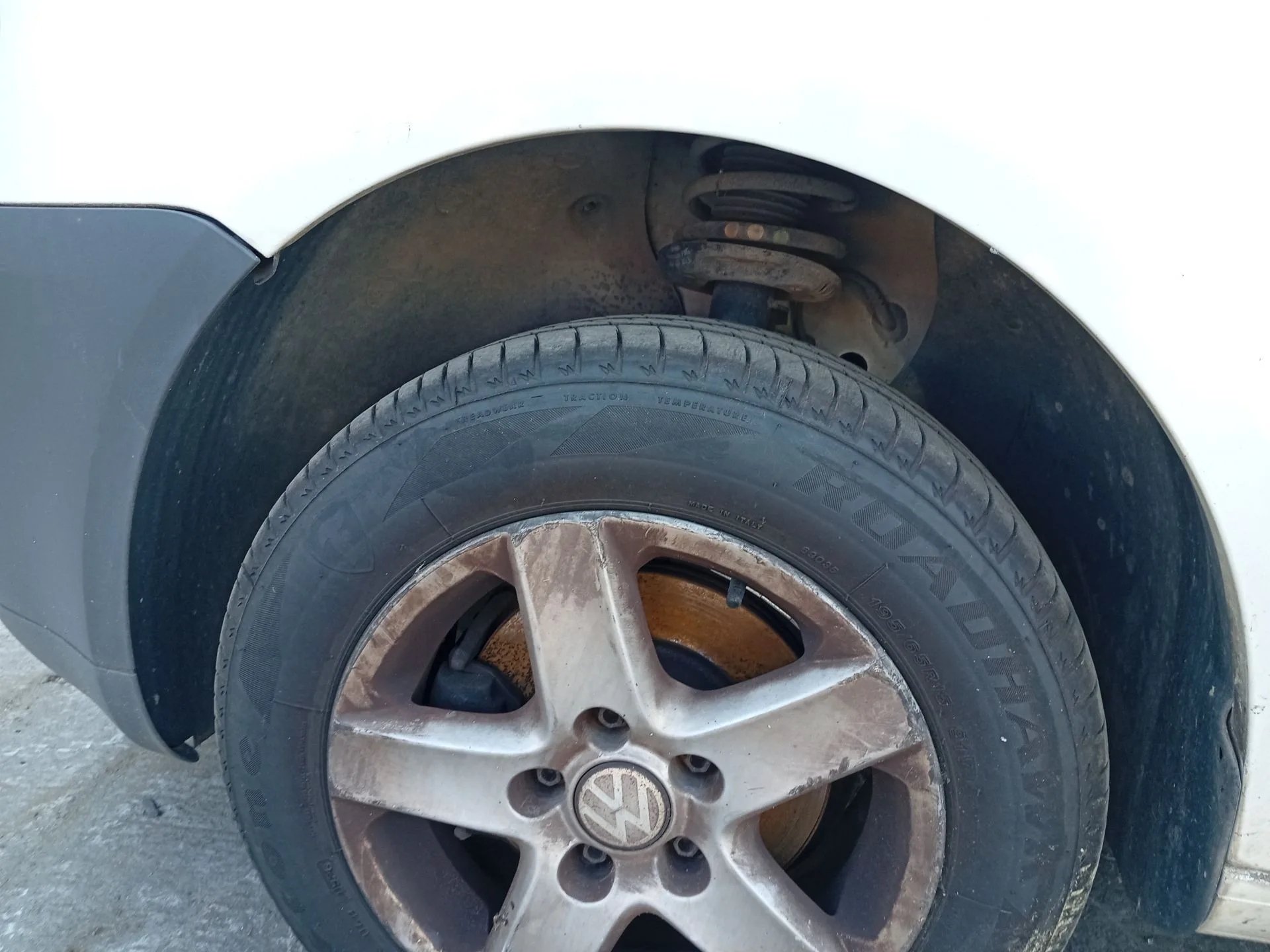 Paso De Rueda Delantero Izquierdo para Volkswagen Caddy Iii Furgoneta/Monovolumen (2Ka, 2Kh, 2Ca, 2Ch)