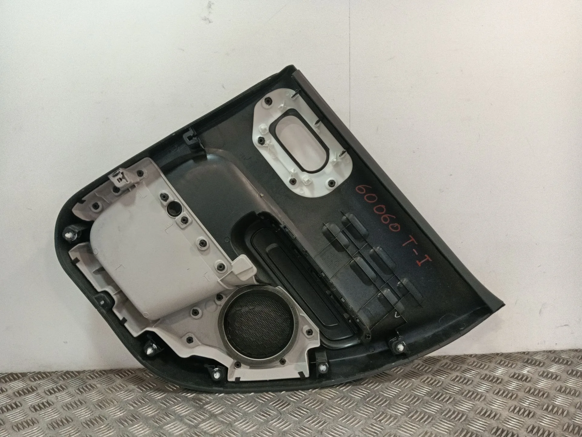 Guarnecido Puerta Trasera Izquierda para Citroën C3 Iii (Sx)