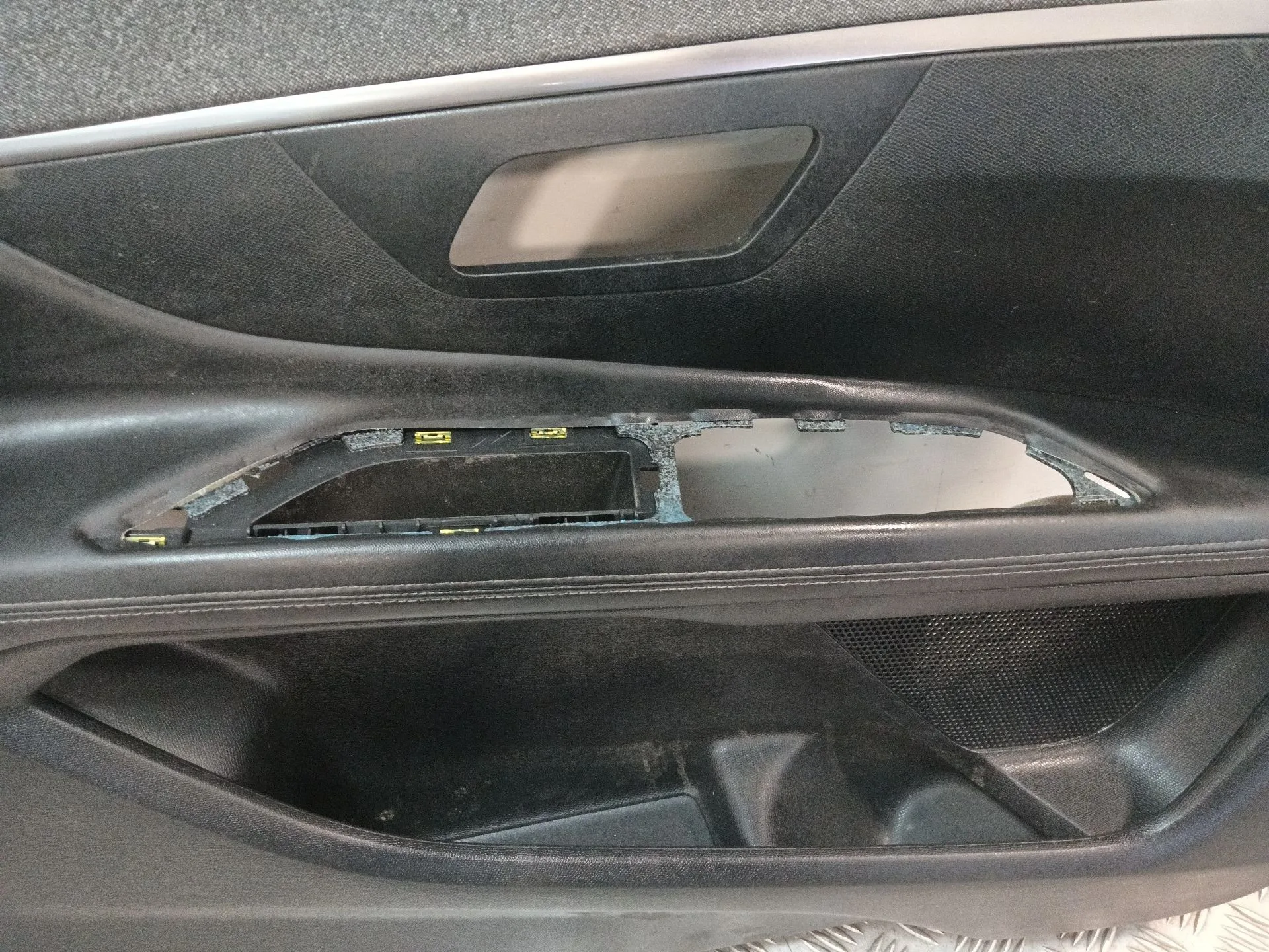 Guarnecido Puerta Delantera Izquierda para Peugeot 3008 Ii Suv (Mc_, Mr_, Mj_, M4_)