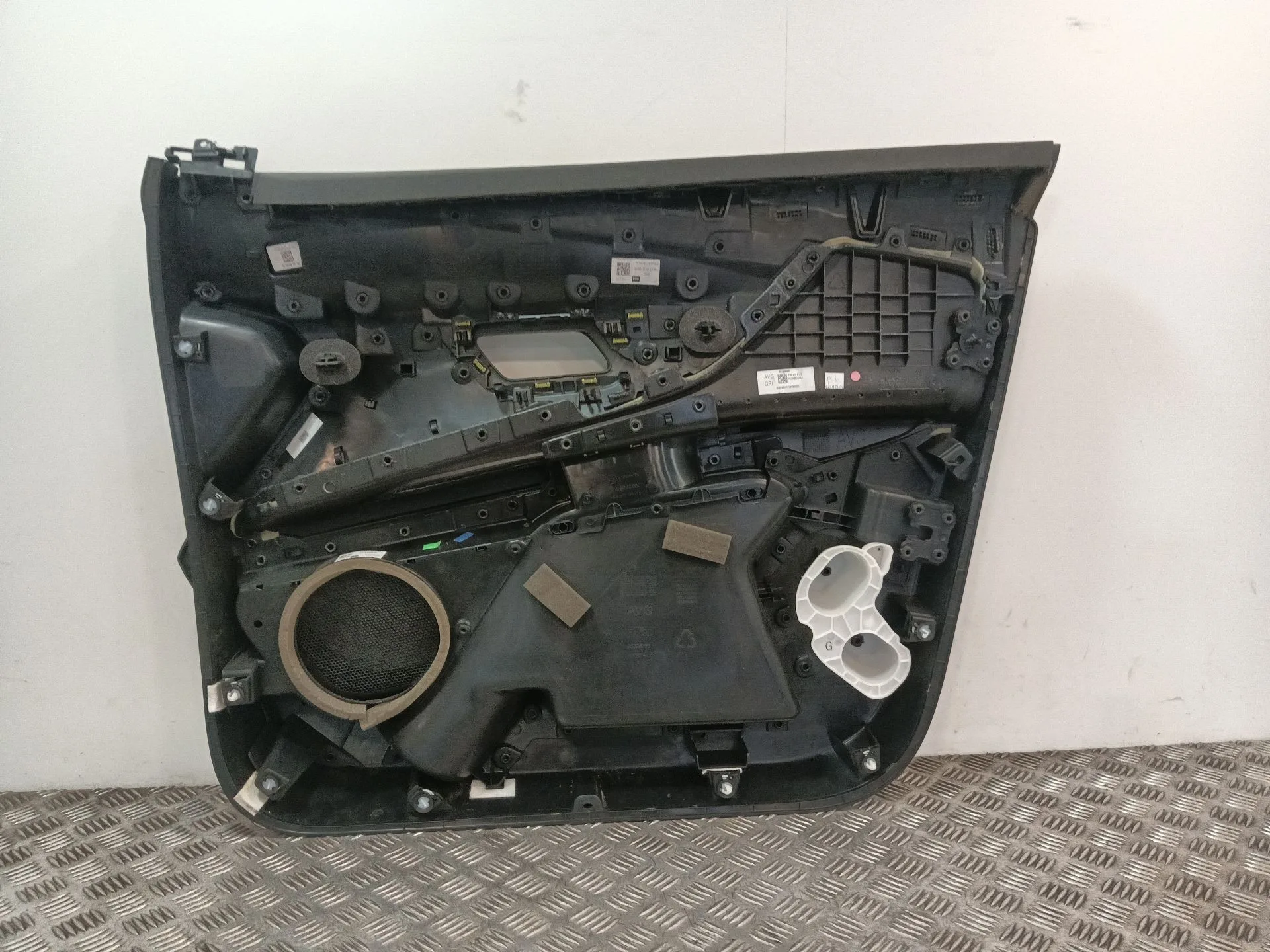 Guarnecido Puerta Delantera Izquierda para Peugeot 3008 Ii Suv (Mc_, Mr_, Mj_, M4_)