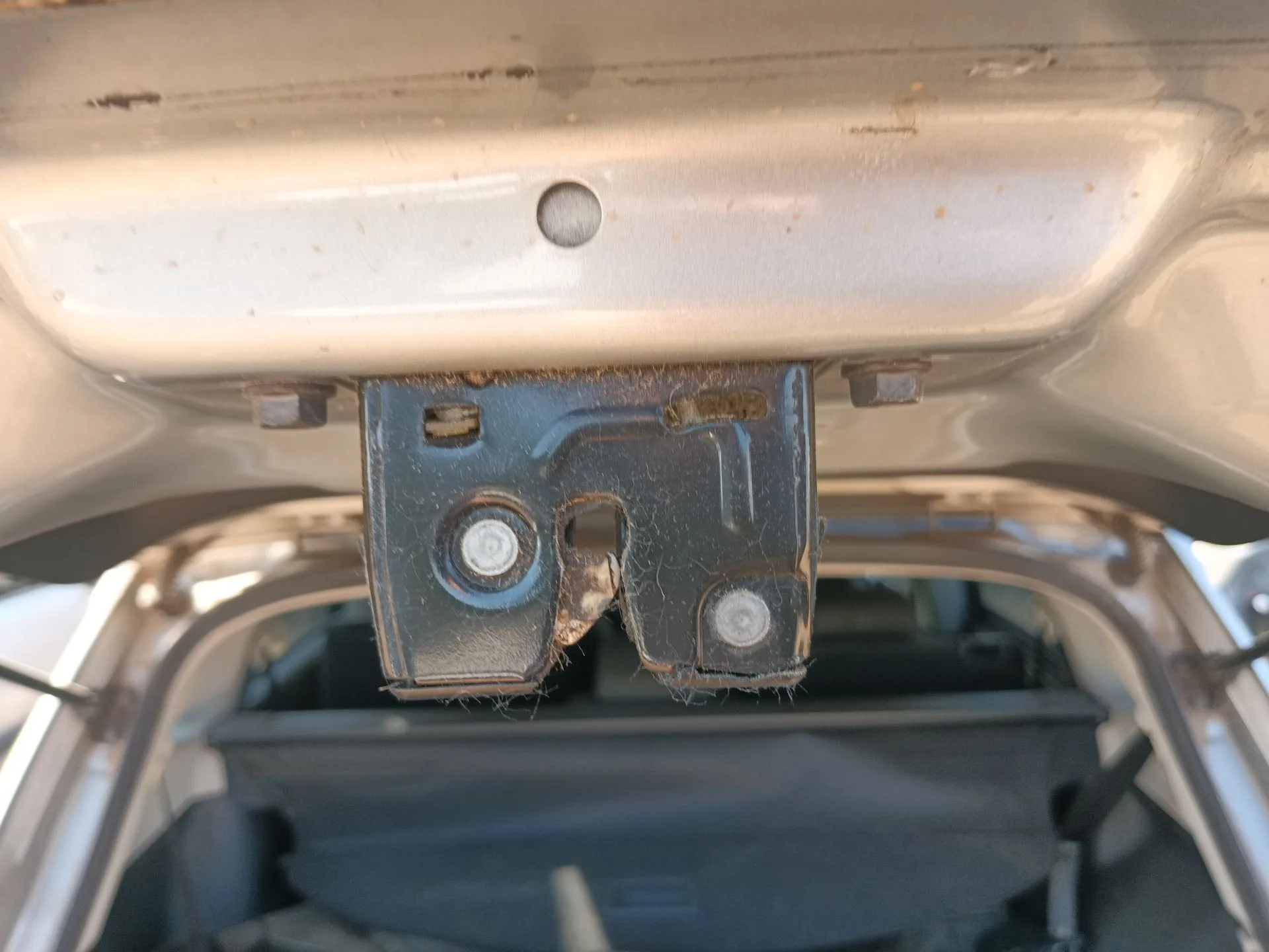 Cerradura Maletero / Porton para Nissan Qashqai I (J10, Nj10)