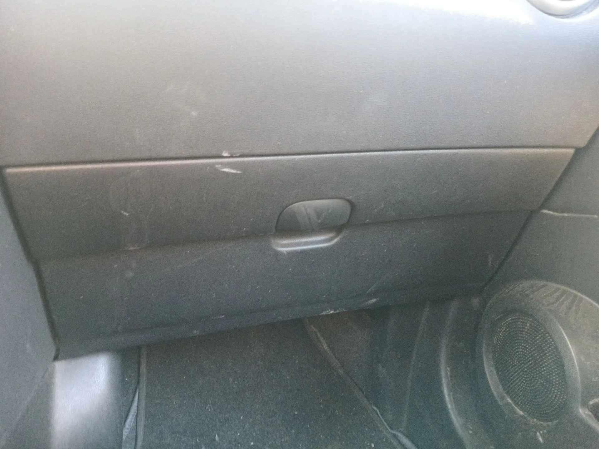 Guantera para Nissan Qashqai I (J10, Nj10)
