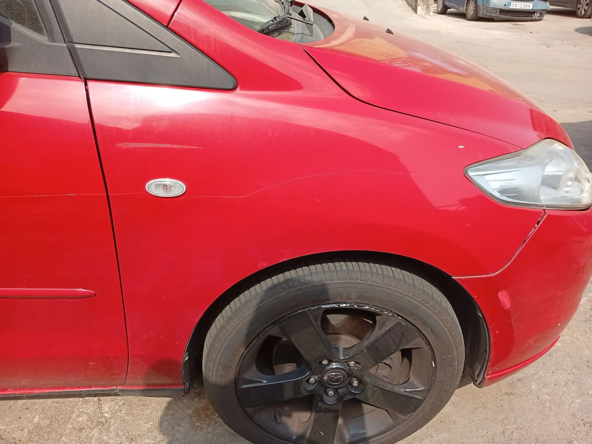 Aleta Delantera Derecha para Mazda 5 (Cr)
