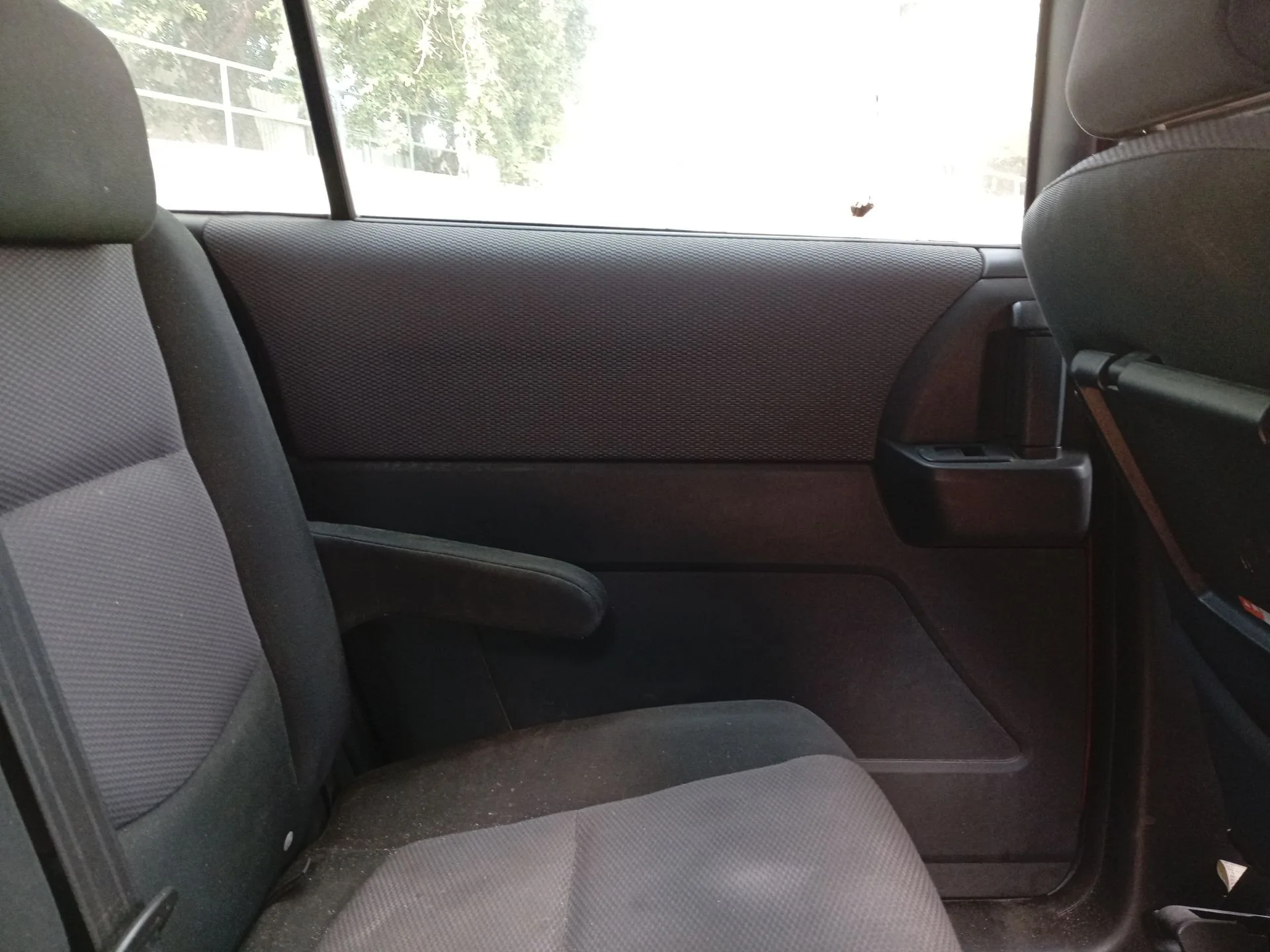 Guarnecido Puerta Trasera Izquierda para Mazda 5 (Cr)