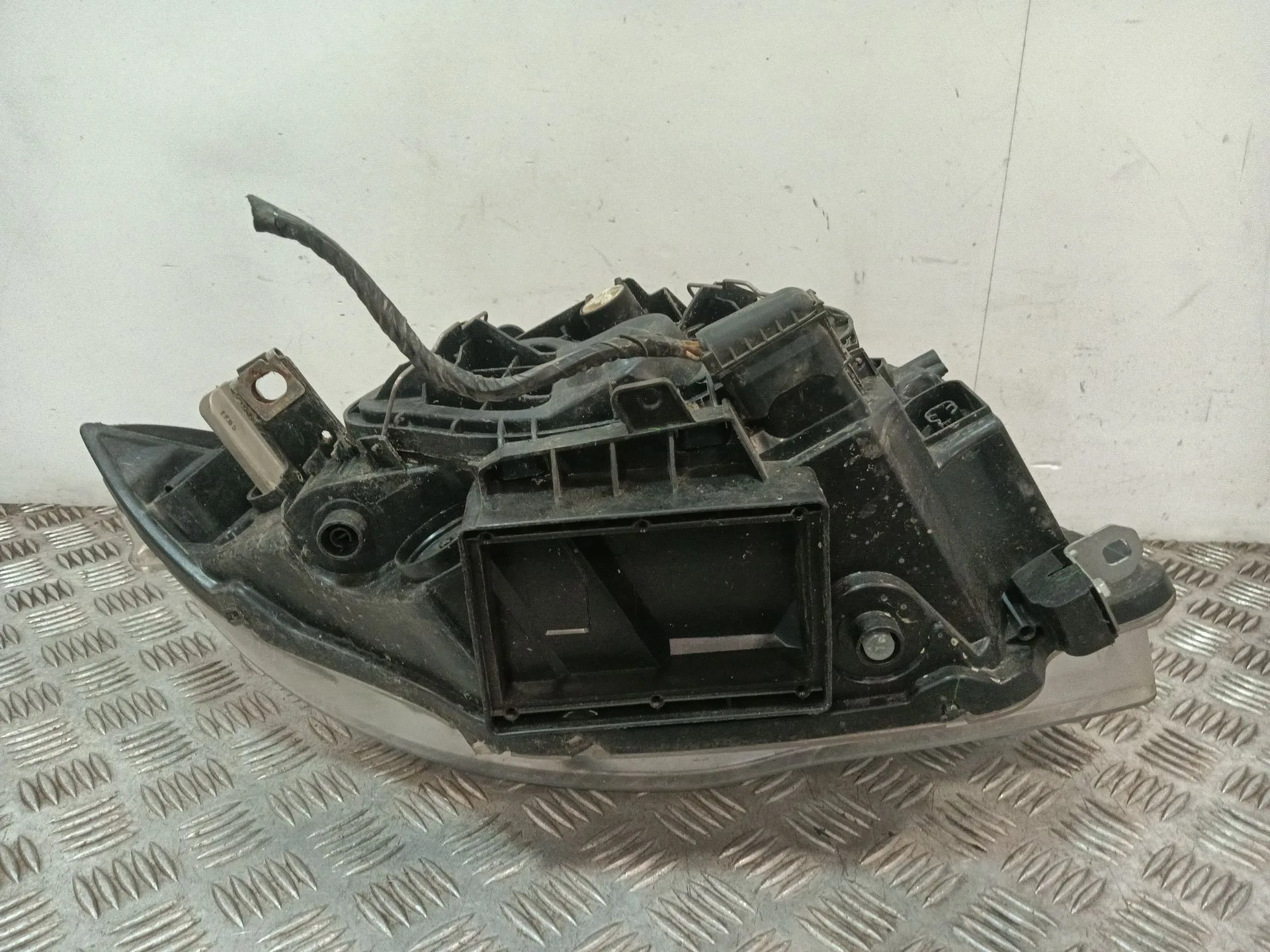 Faro Izquierdo para Bmw 1 (E87)