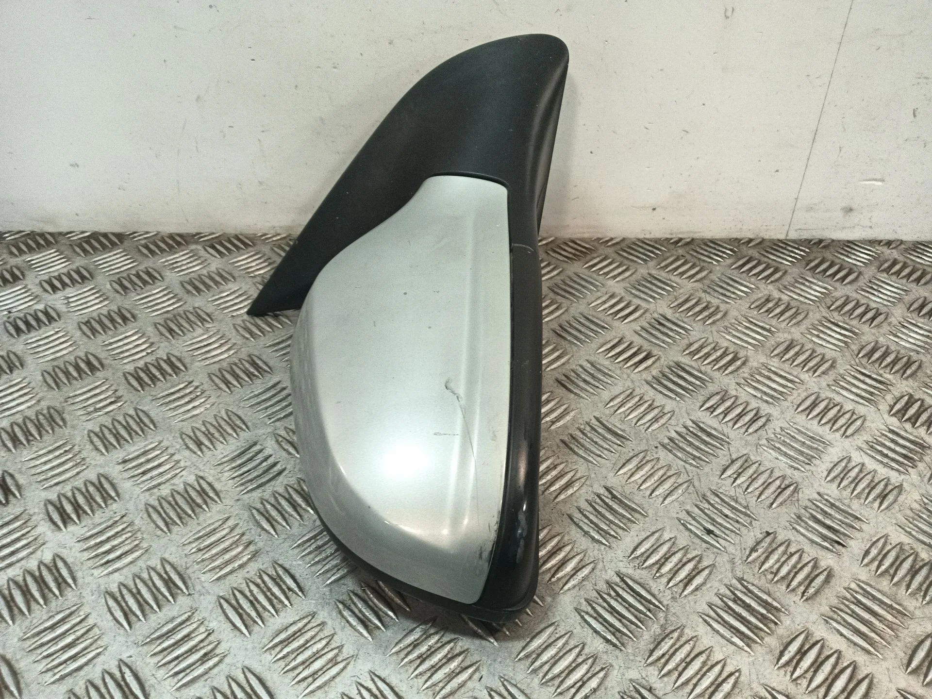 Retrovisor Derecho para Opel Astra H (A04)