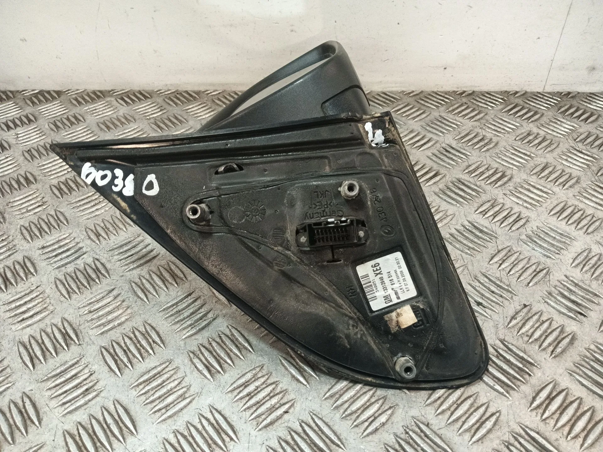 Retrovisor Derecho para Opel Astra H (A04)