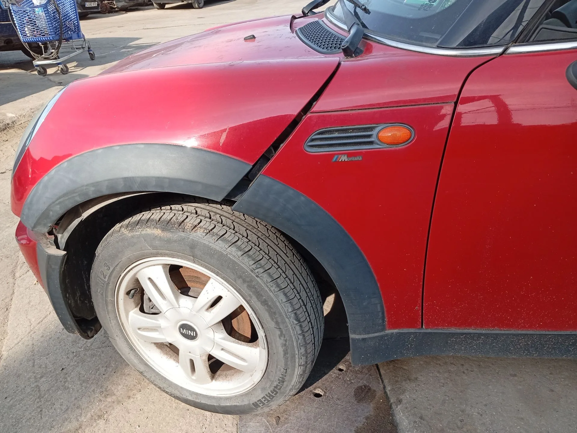 Aleta Delantera Izquierda para Mini Mini (R50, R53)