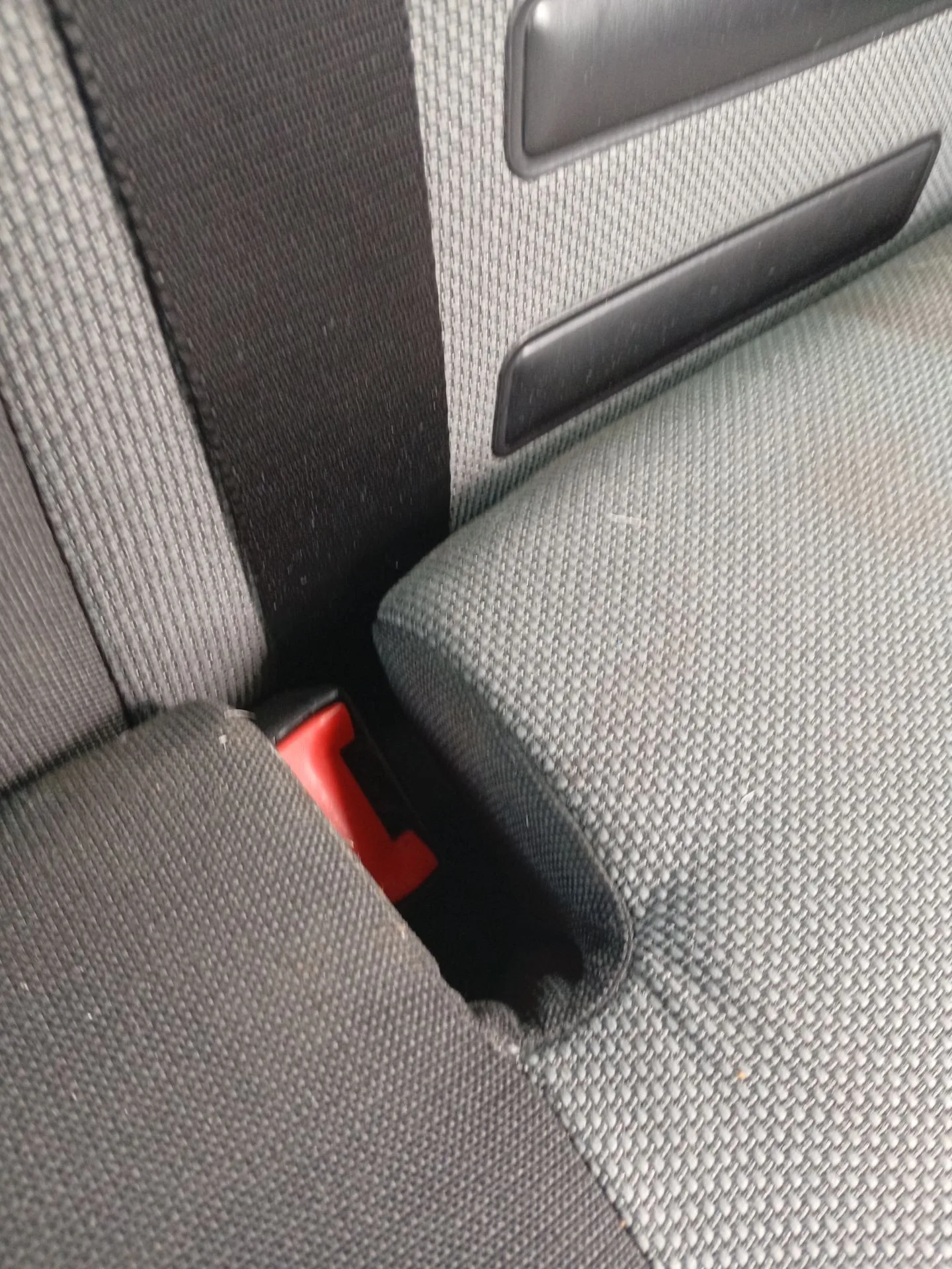 Enganche Cinturon Trasero Izquierdo para Ford Focus Ii (Da_, Hcp, Dp)