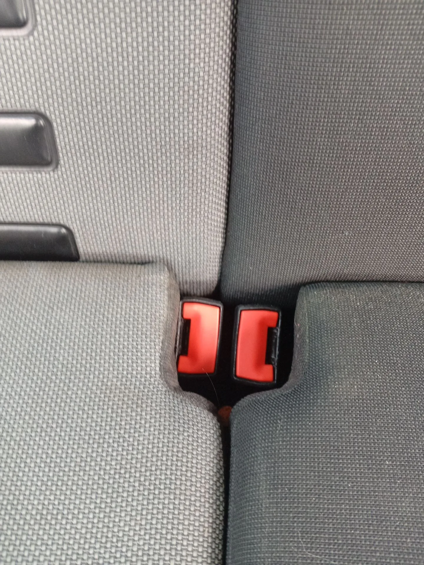 Enganche Cinturon Trasero Derecho para Ford Focus Ii (Da_, Hcp, Dp)