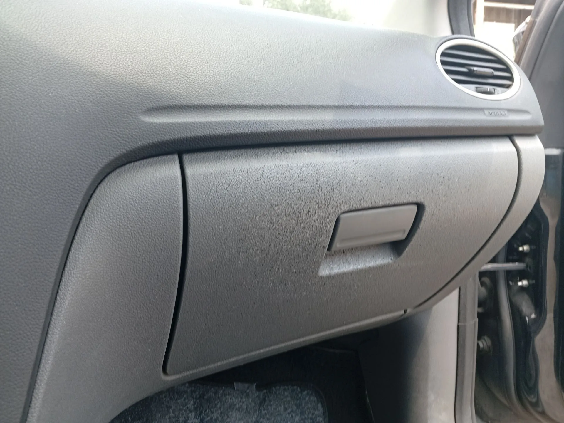 Guantera para Ford Focus Ii (Da_, Hcp, Dp)