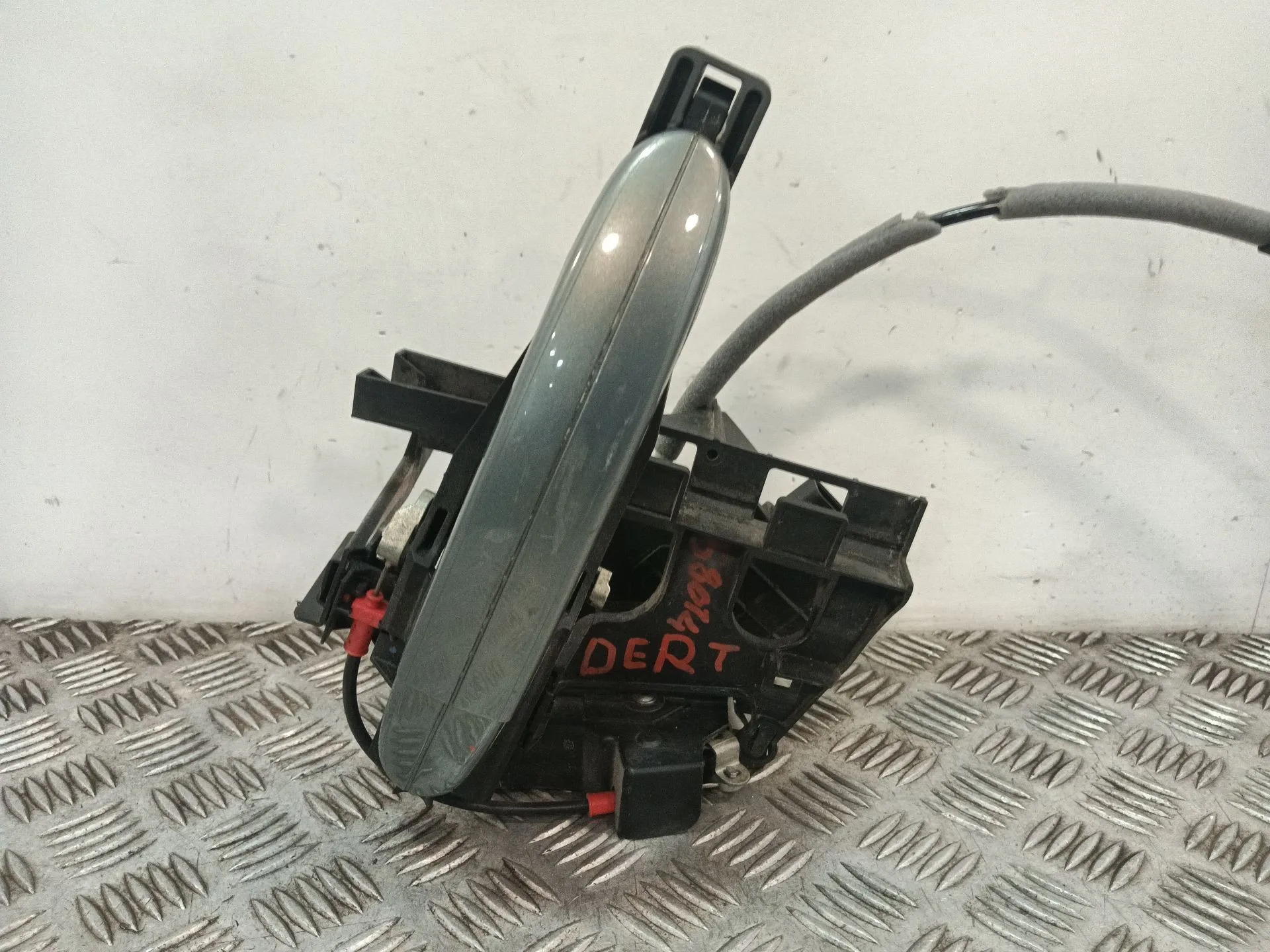 Cerradura Puerta Trasera Derecha para Ford Mondeo Ber. (Ca2)