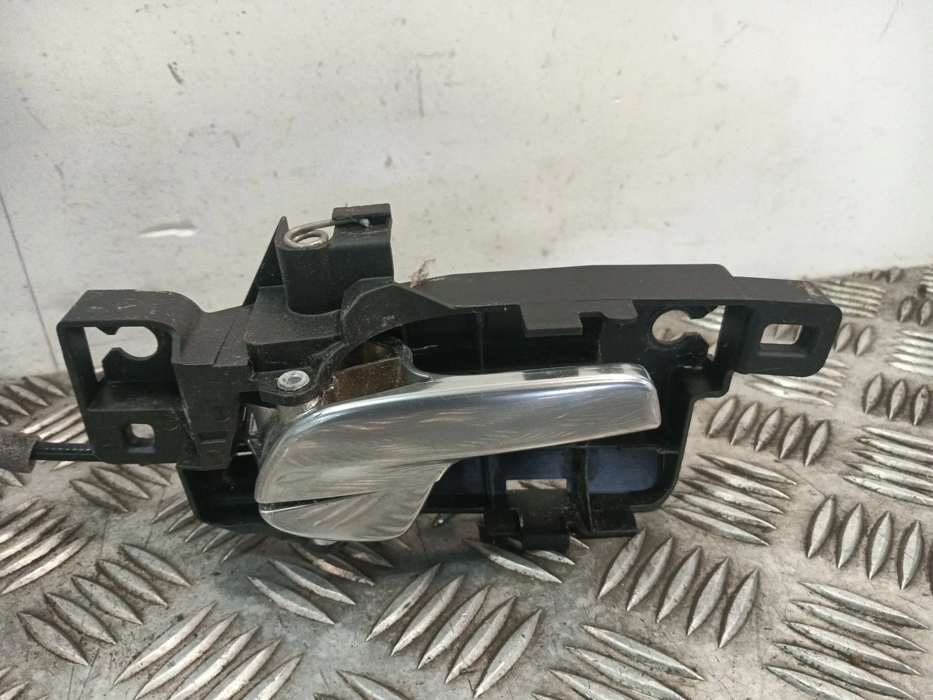 Cerradura Puerta Trasera Derecha para Ford Mondeo Ber. (Ca2)