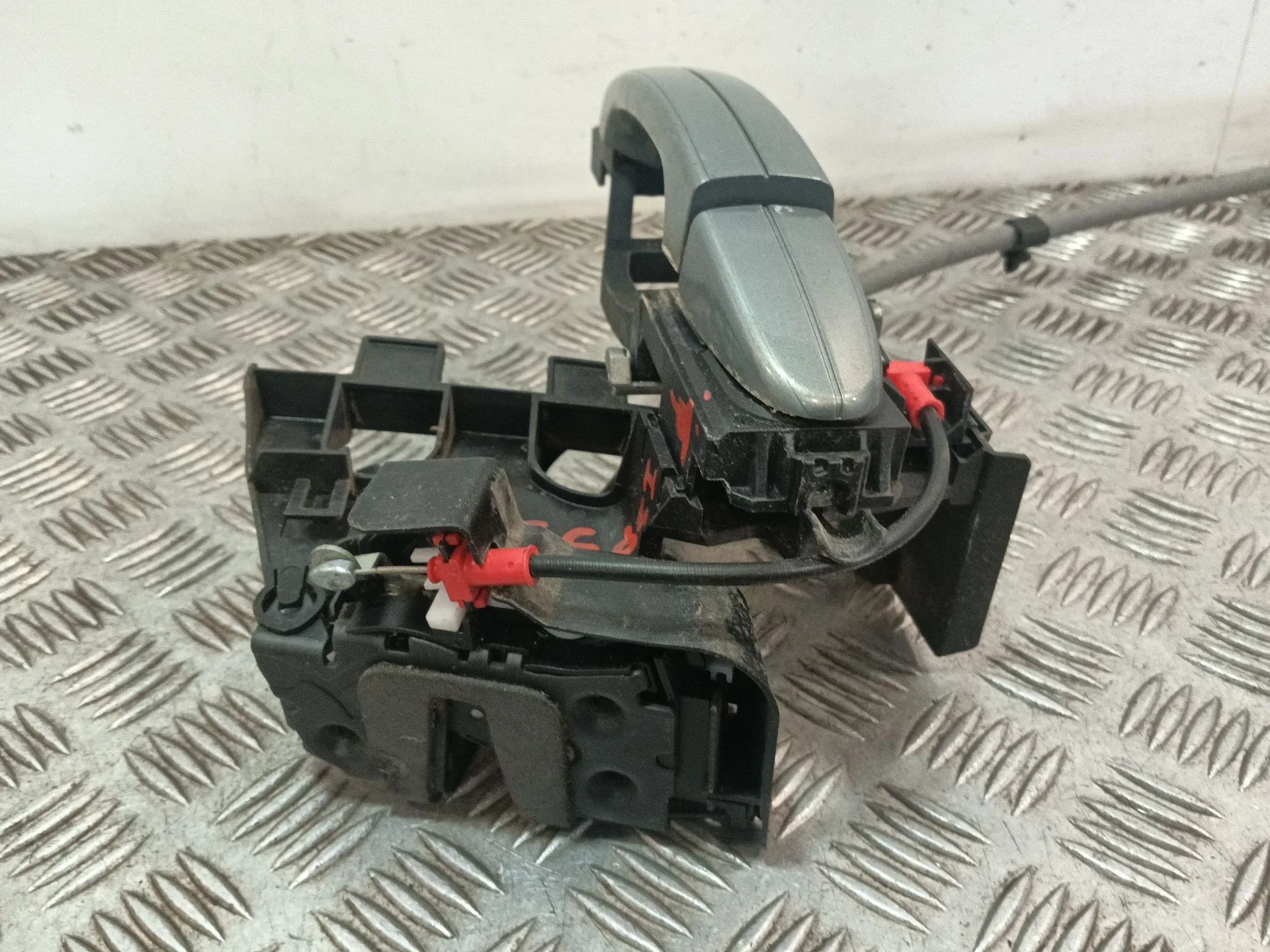Cerradura Puerta Trasera Izquierda para Ford Mondeo Ber. (Ca2)