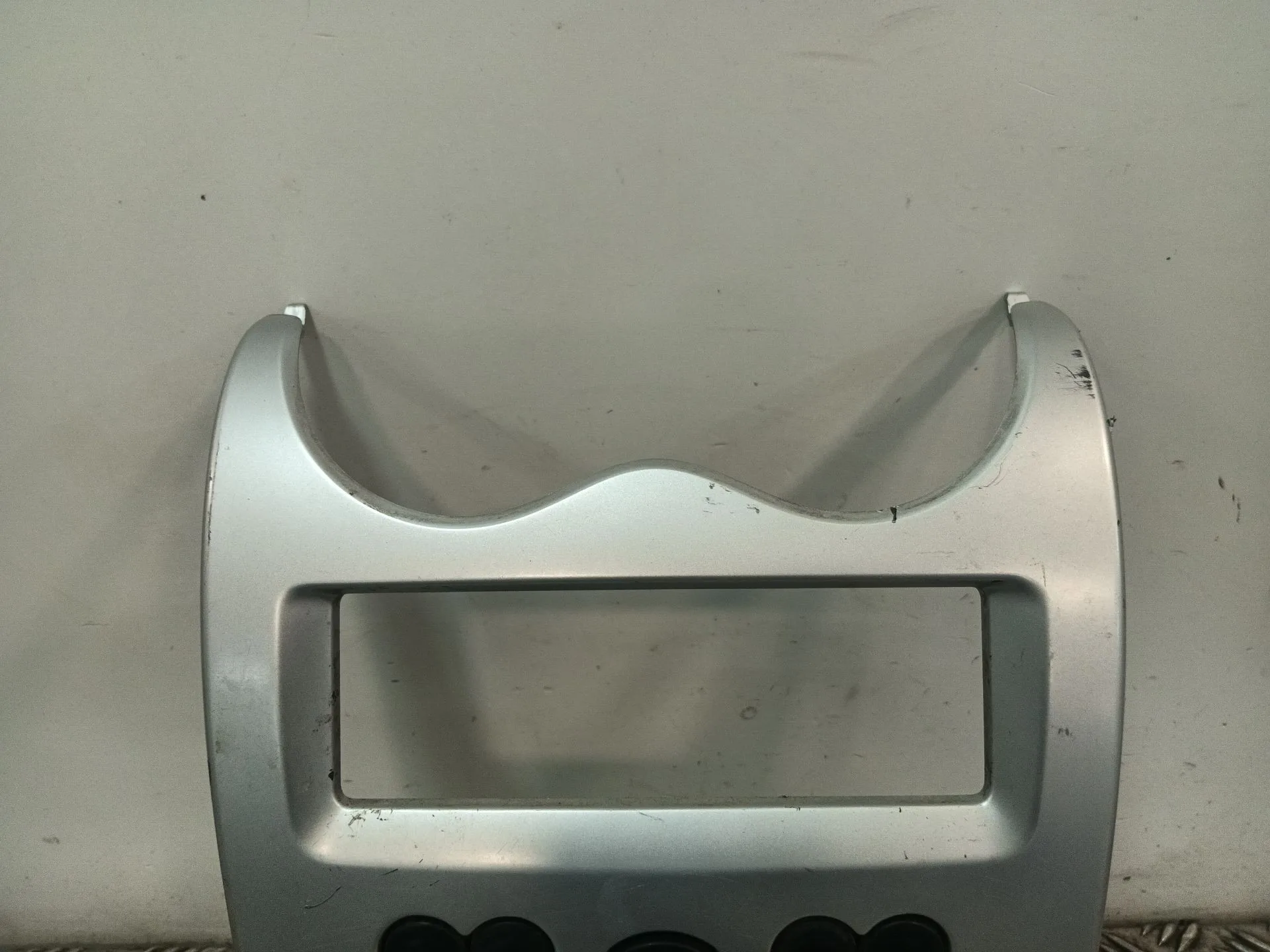 Moldura para Dacia Logan