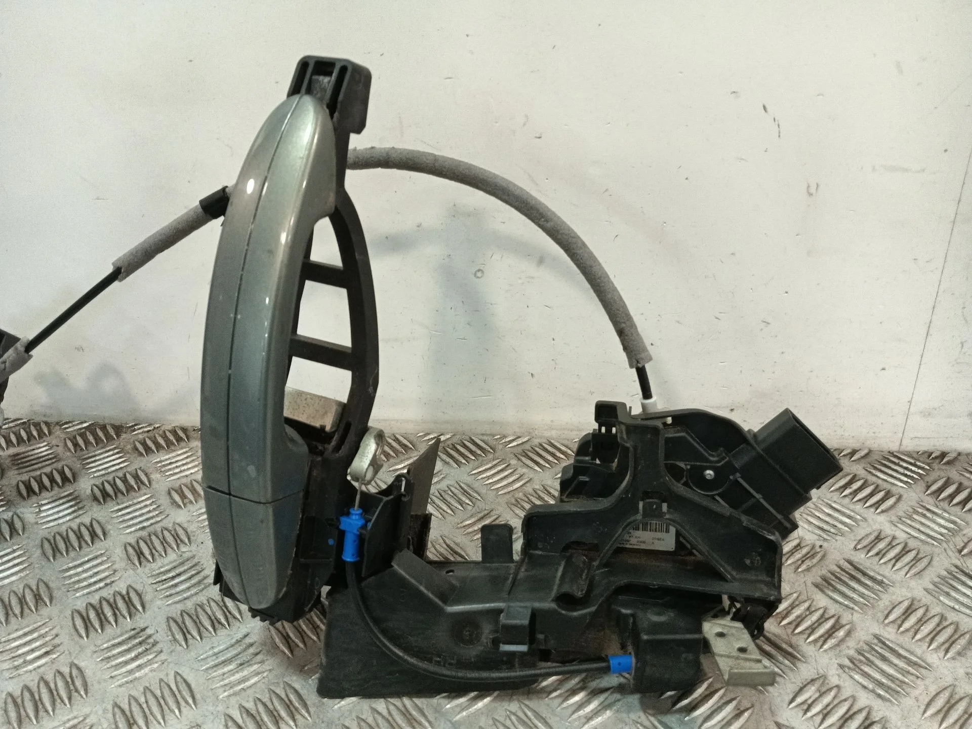 Cerradura Puerta Delantera Derecha para Ford Mondeo Ber. (Ca2)
