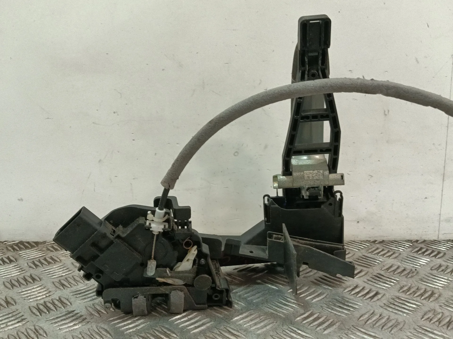 Cerradura Puerta Delantera Derecha para Ford Mondeo Ber. (Ca2)