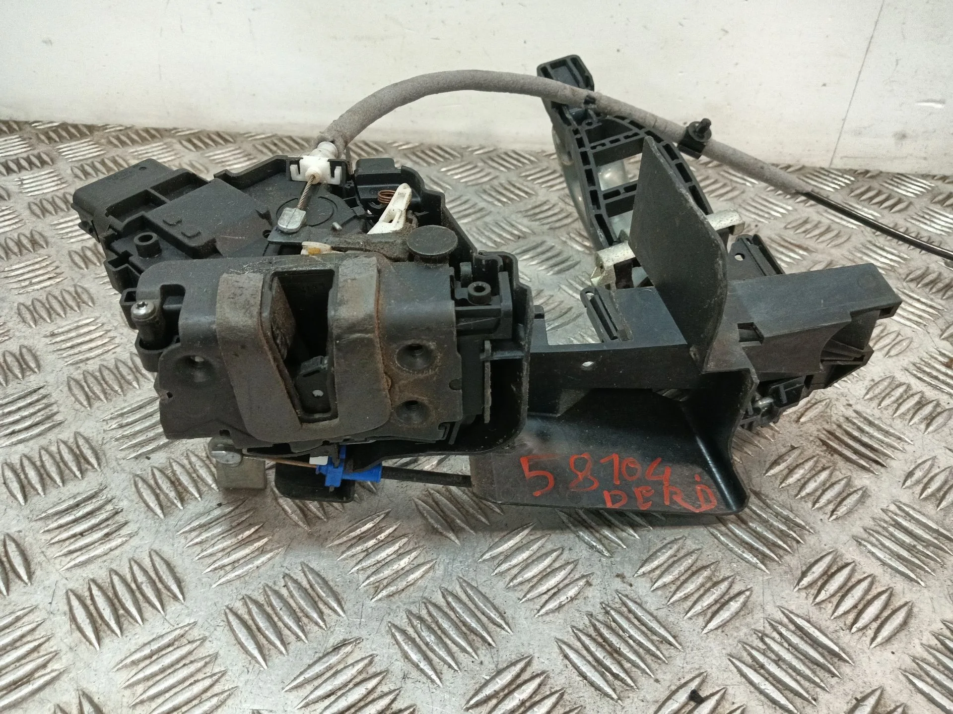 Cerradura Puerta Delantera Derecha para Ford Mondeo Ber. (Ca2)