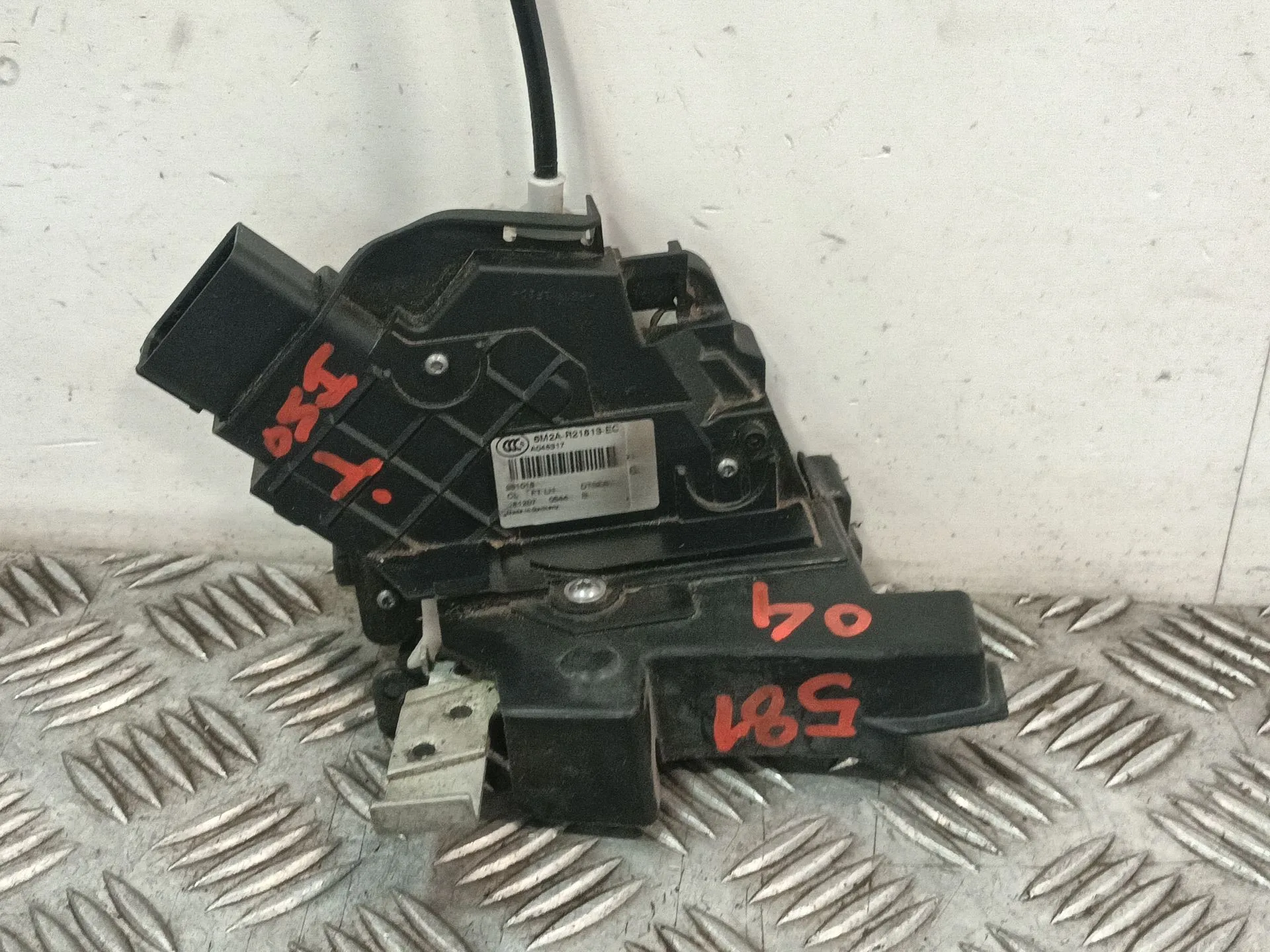 Cerradura Puerta Delantera Izquierda para Ford Mondeo Ber. (Ca2)
