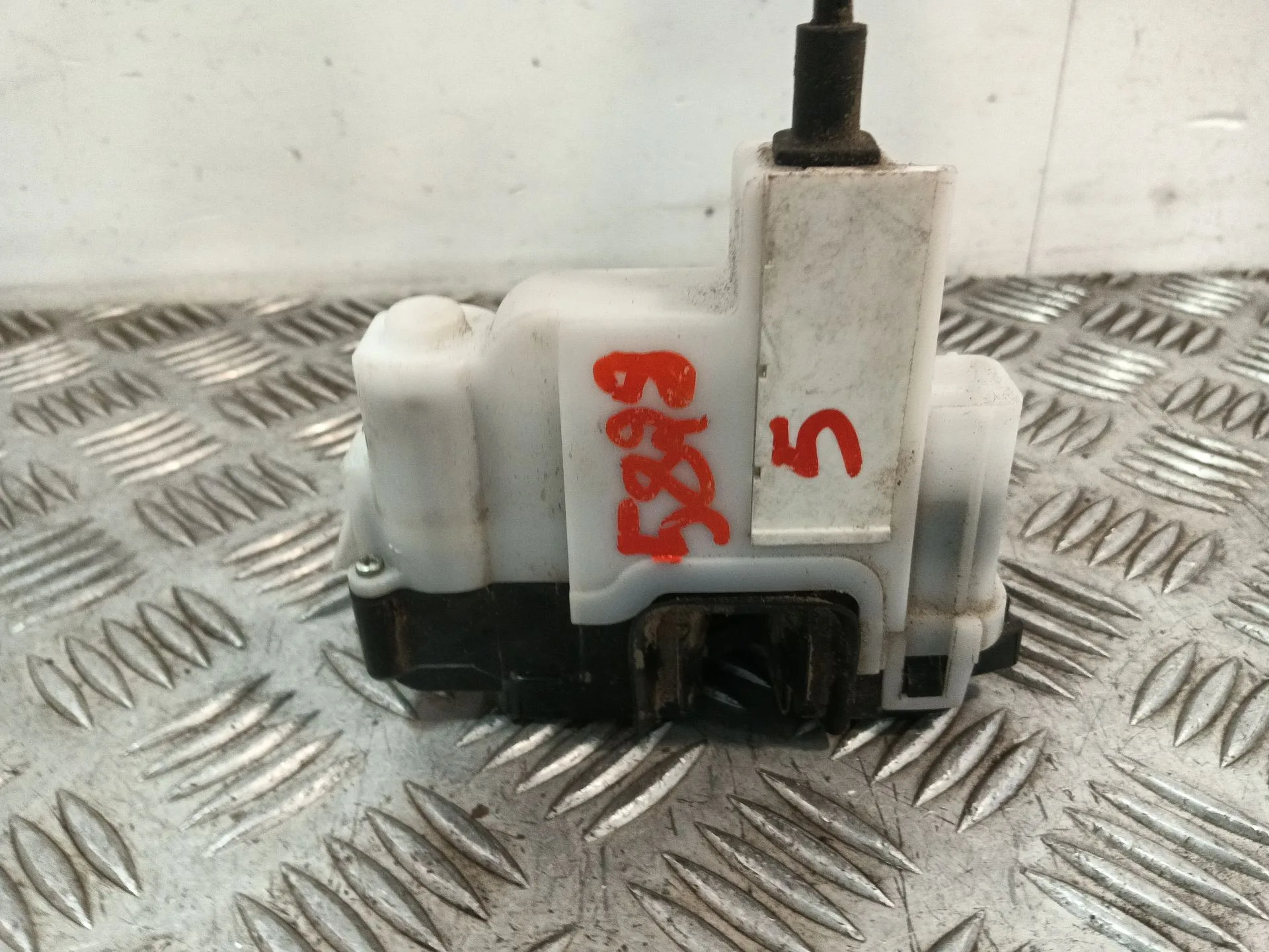 Cerradura Puerta Delantera Derecha para Fiat 500 (312)