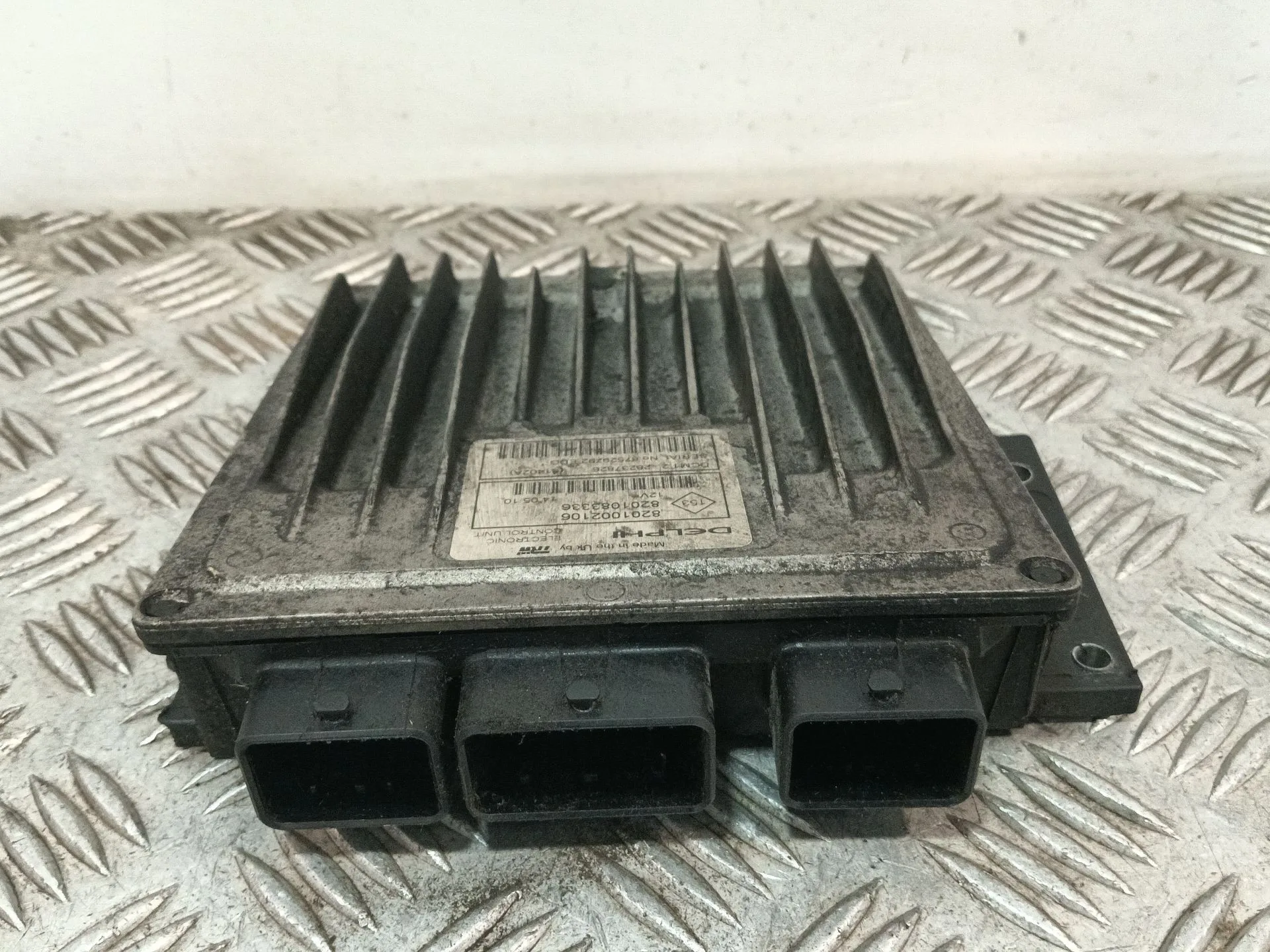 Centralita Motor Uce para Dacia Logan