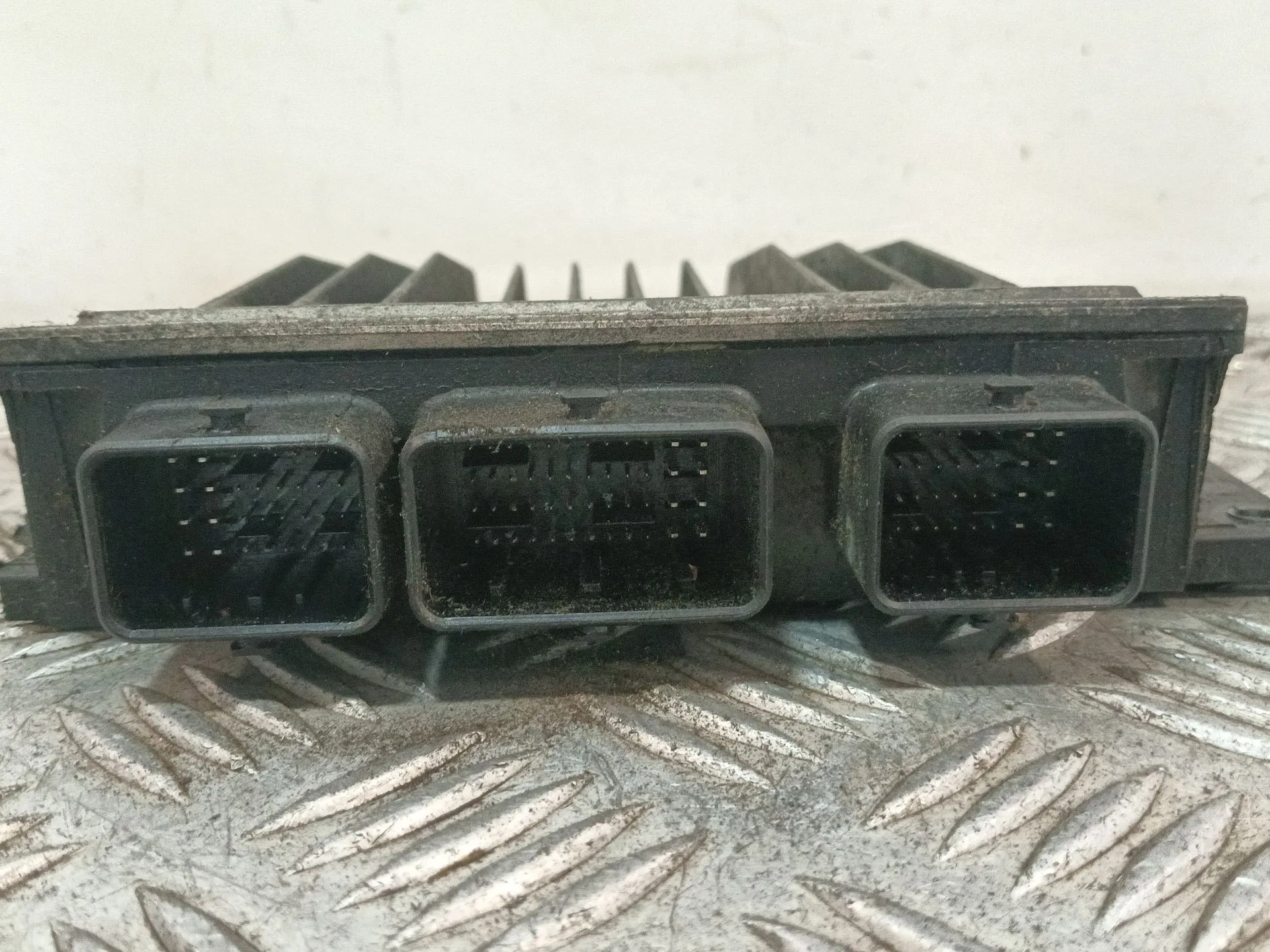 Centralita Motor Uce para Dacia Logan