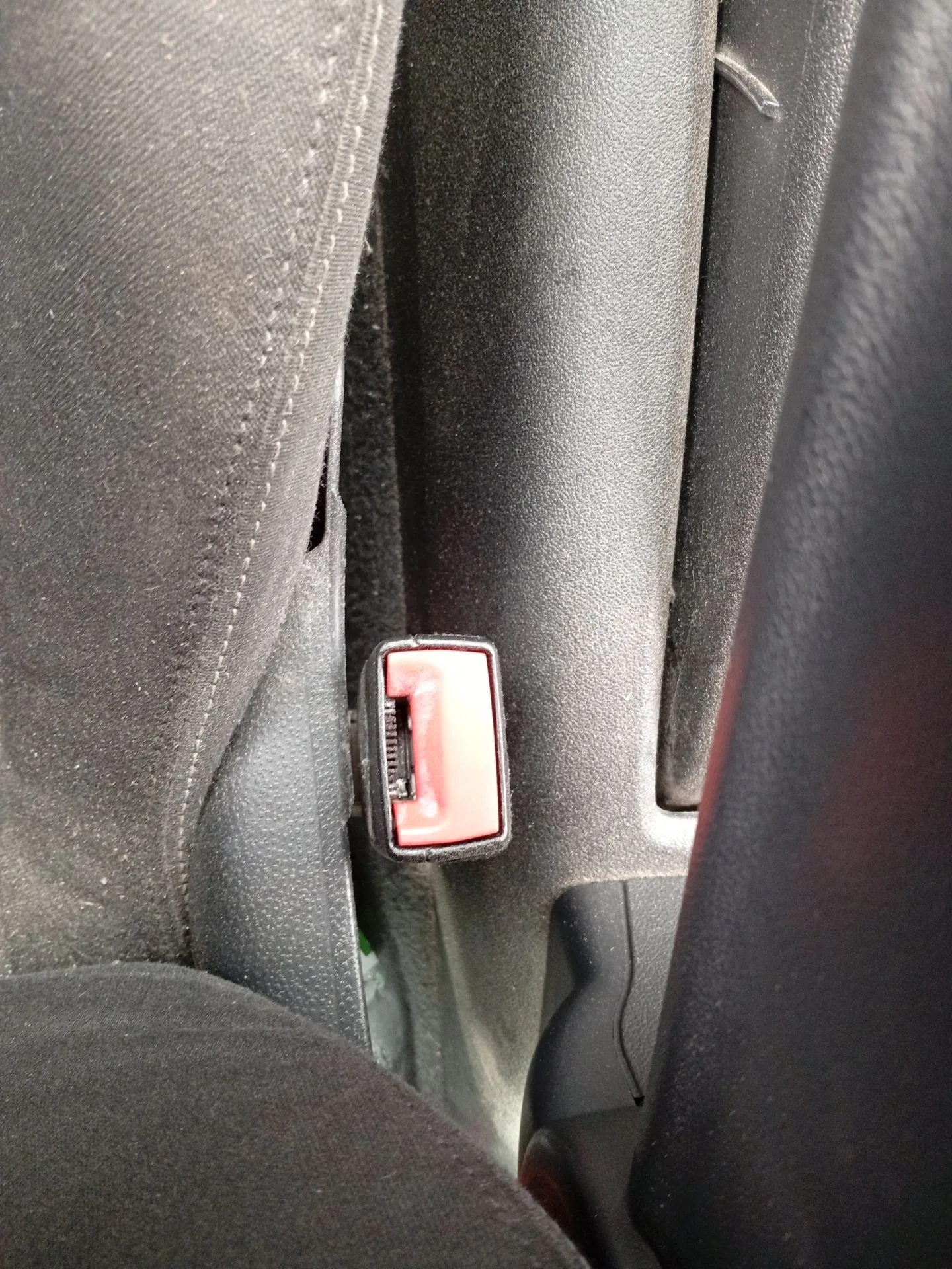 Enganche Cinturon Delantero Izquierdo para Audi A1 (8X1, 8Xk)