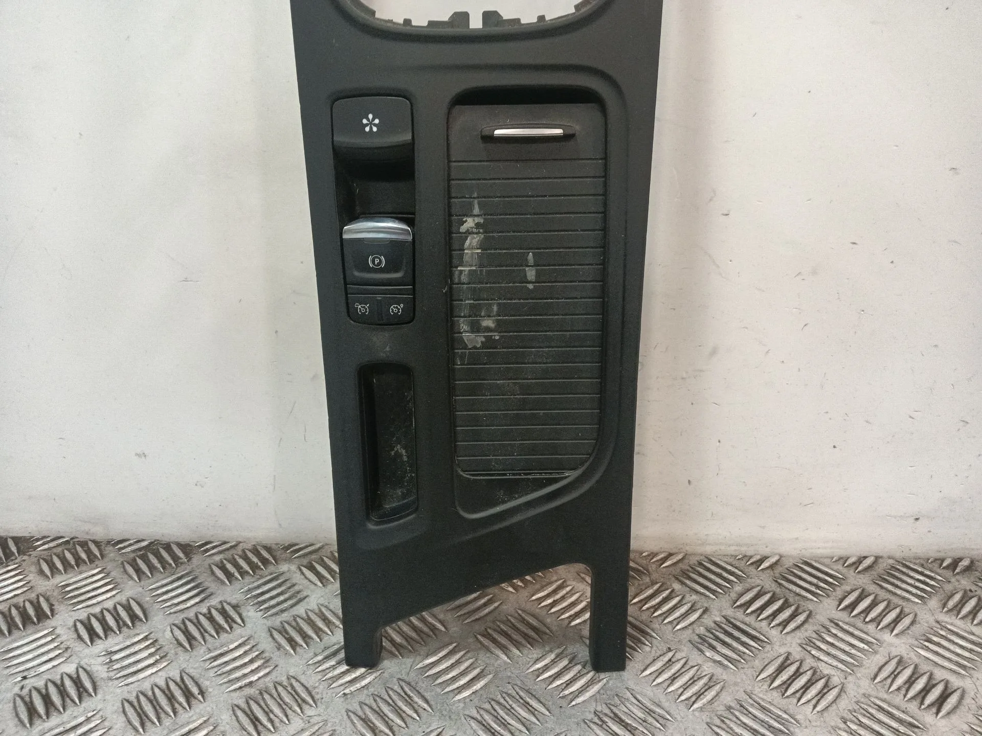 Consola Central para Renault Megane Iv Hatchback (B9A/M/N_)