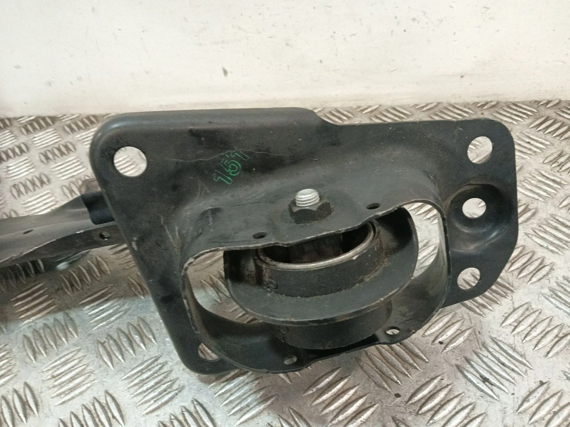 Brazo Suspension Superior Trasero Derecho para Volkswagen Golf Vi (5K1)