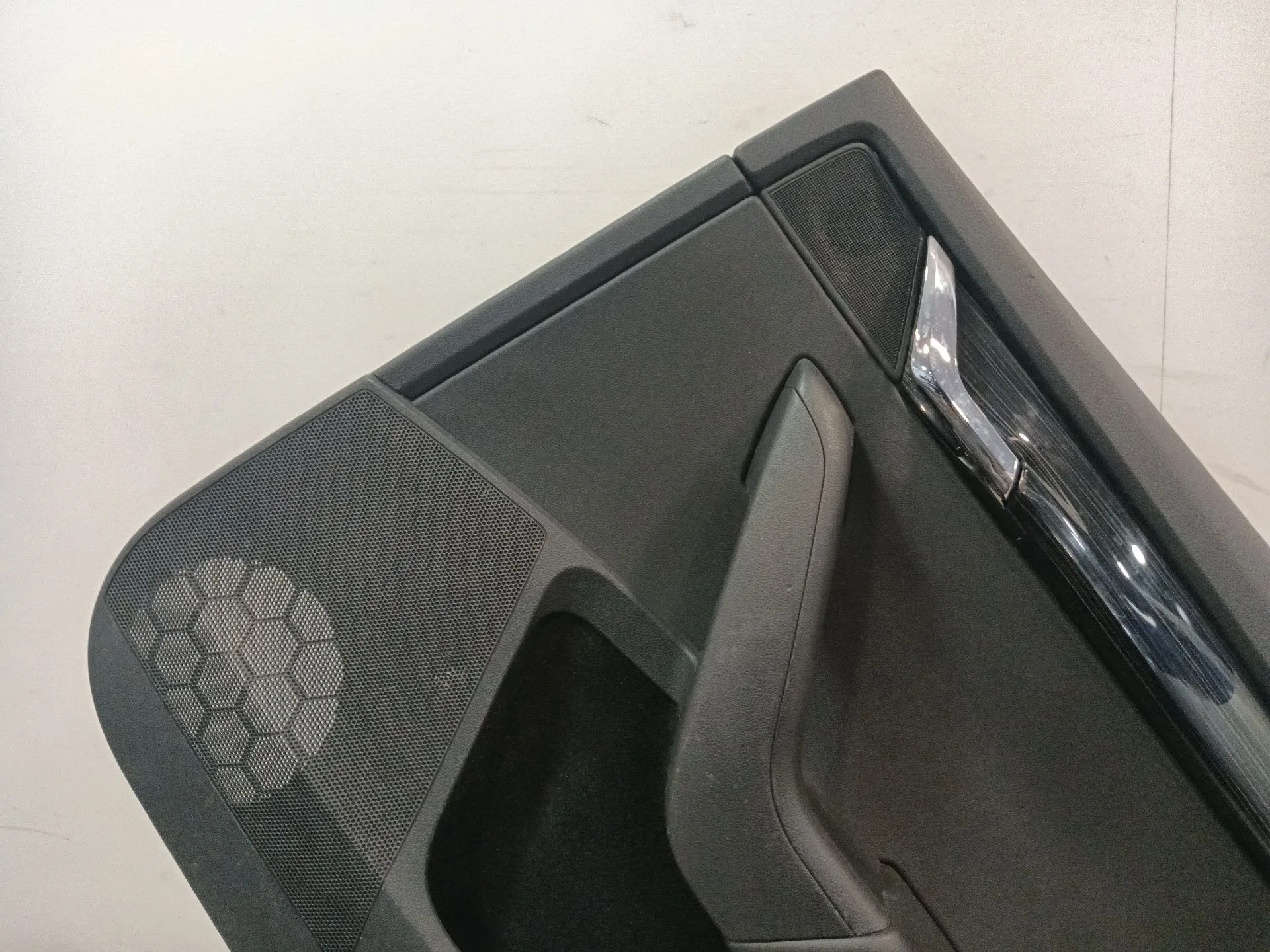 Guarnecido Puerta Trasera Derecha para Skoda Octavia Iii Combi (5E5, 5E6)