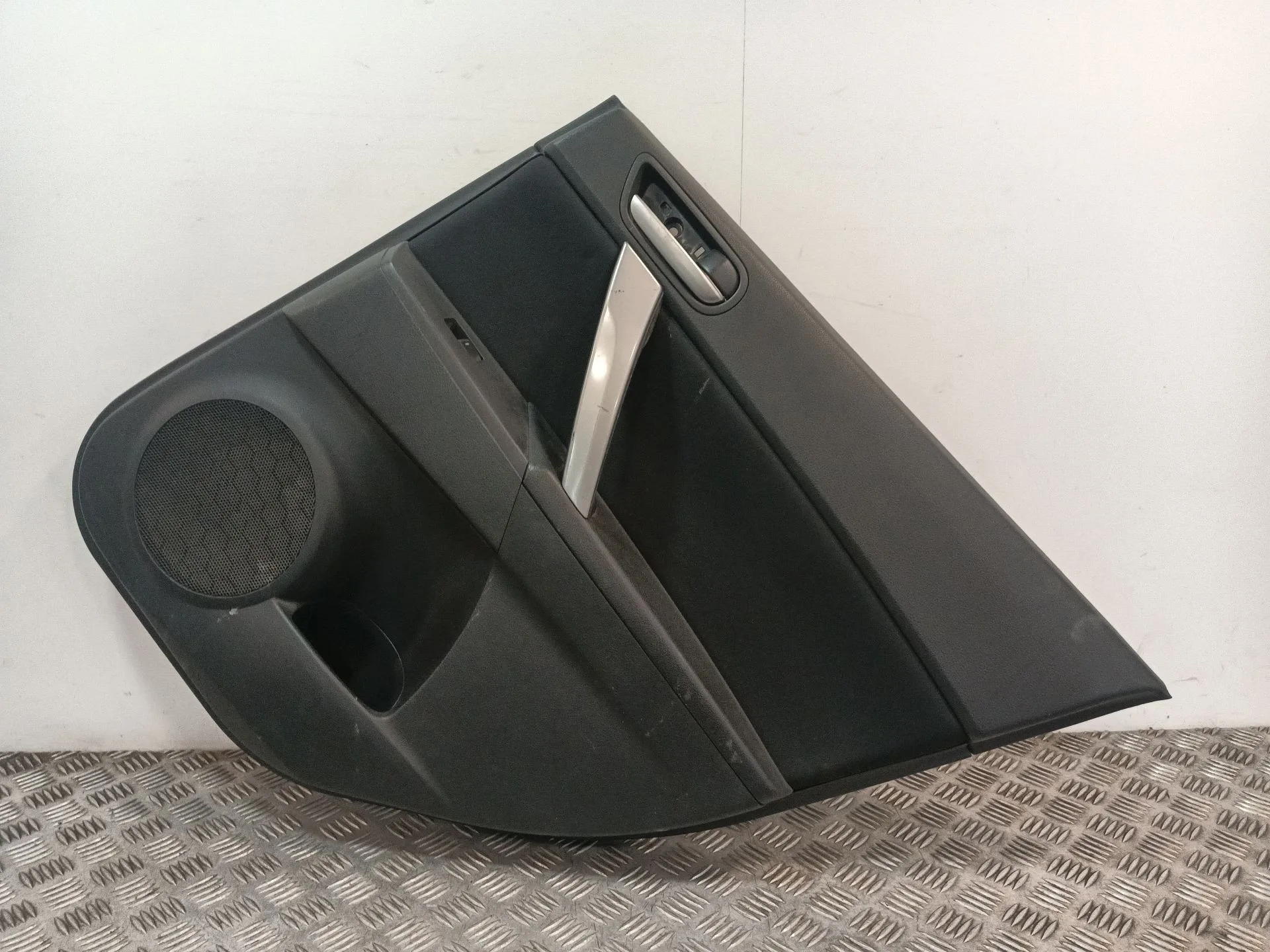 Guarnecido Puerta Trasera Derecha para Mazda 3 Lim. (Bl)