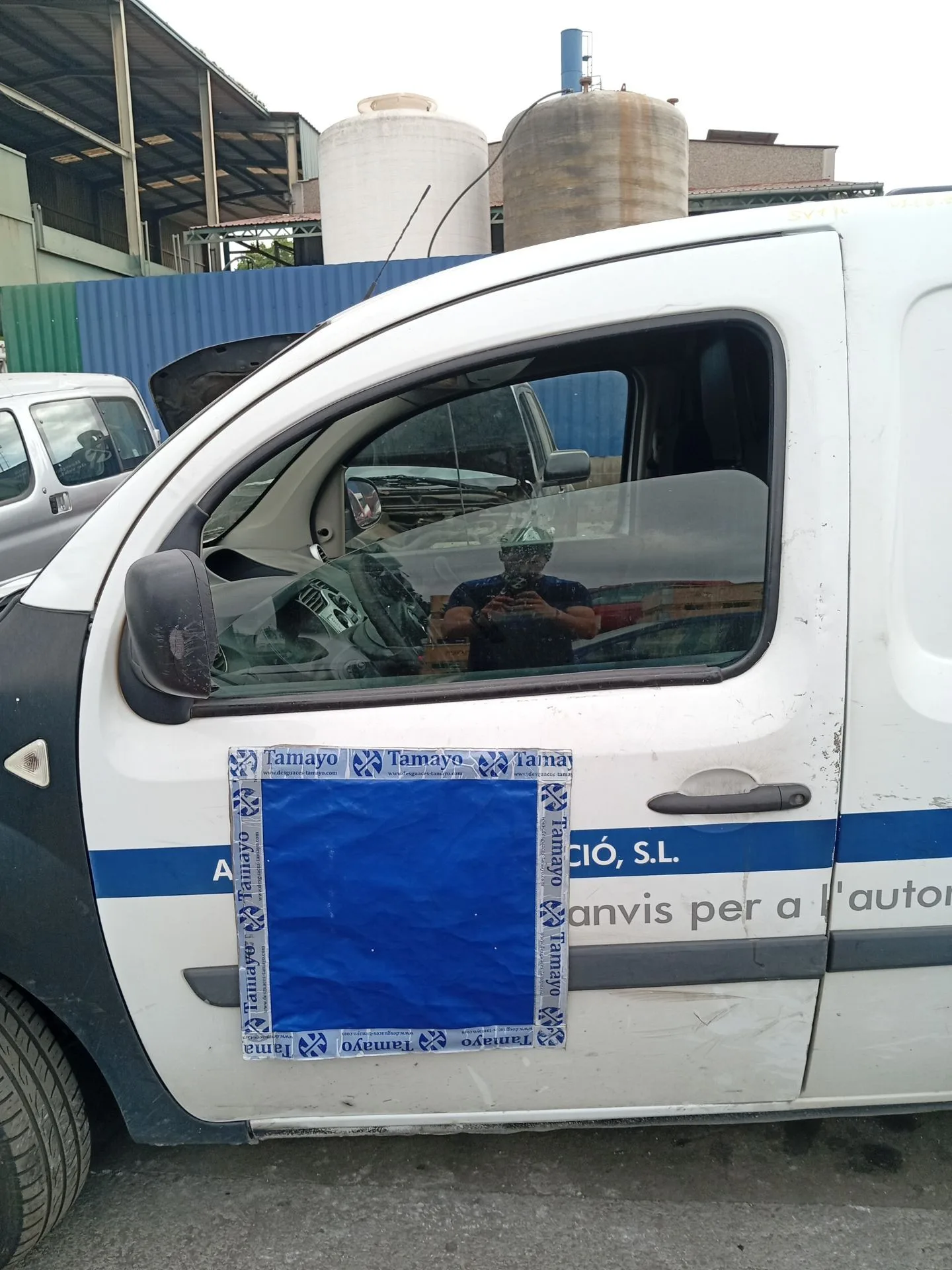 Puerta Delantera Izquierda para Renault Kangoo Express (Fw0/1_)