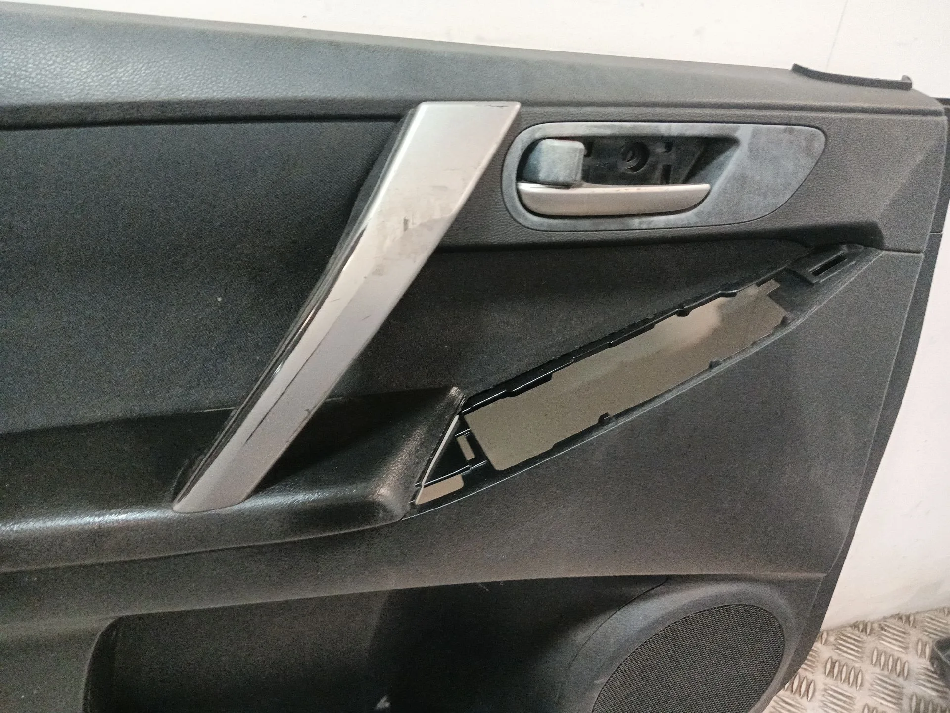 Guarnecido Puerta Delantera Izquierda para Mazda 3 Lim. (Bl)