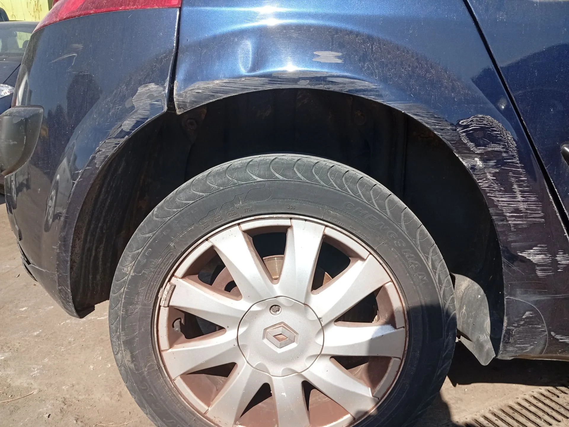 Paso De Rueda Trasero Derecho para Renault Megane Ii (Bm0/1_, Cm0/1_)