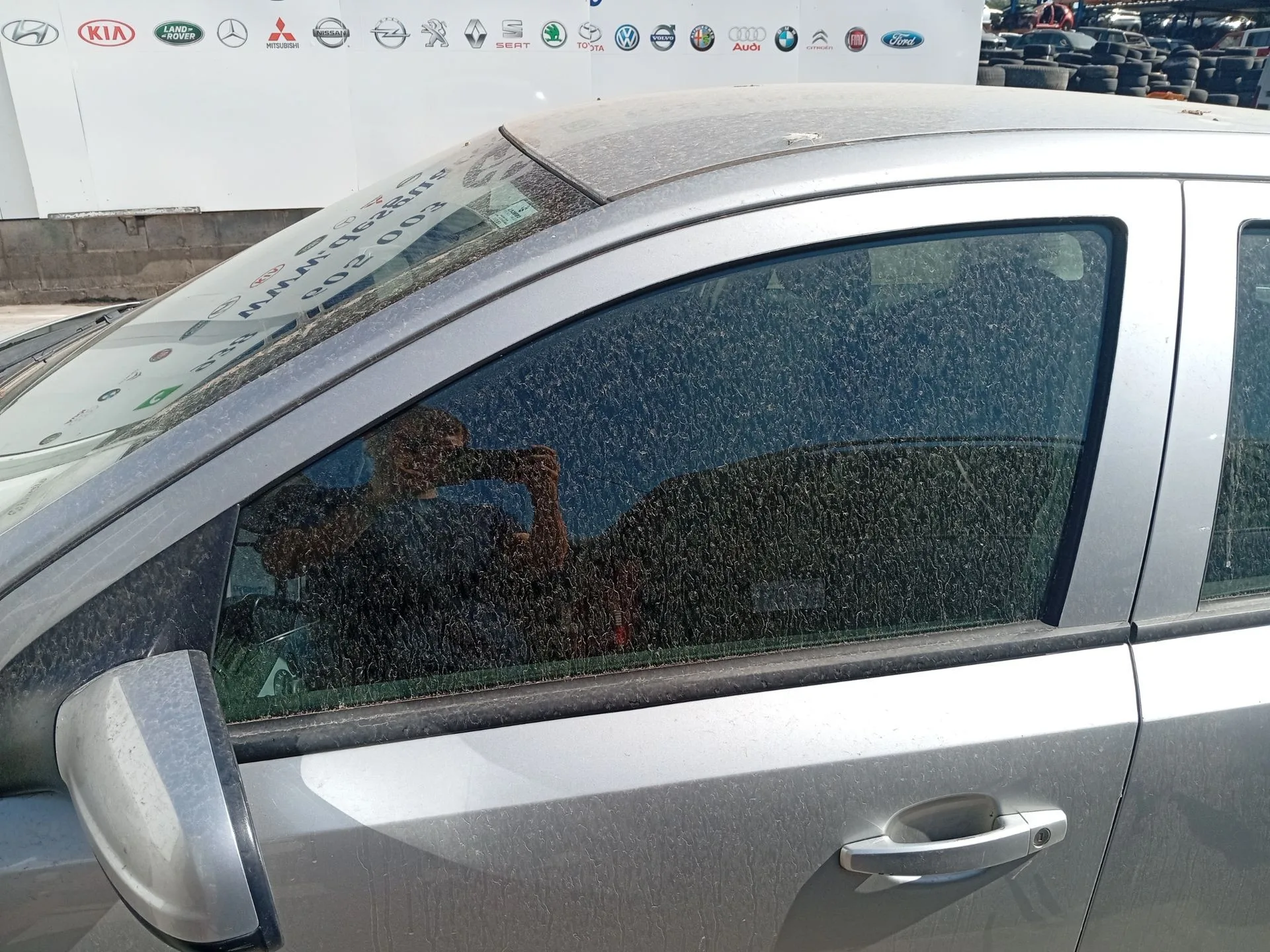 Luna Delantera Izquierda para Opel Astra H (A04)