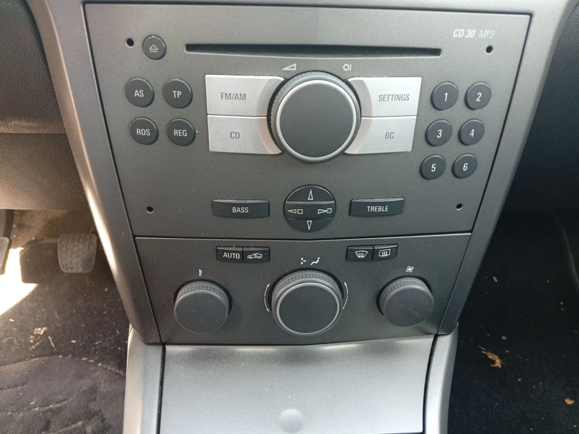Mando Climatizador para Opel Astra H (A04)