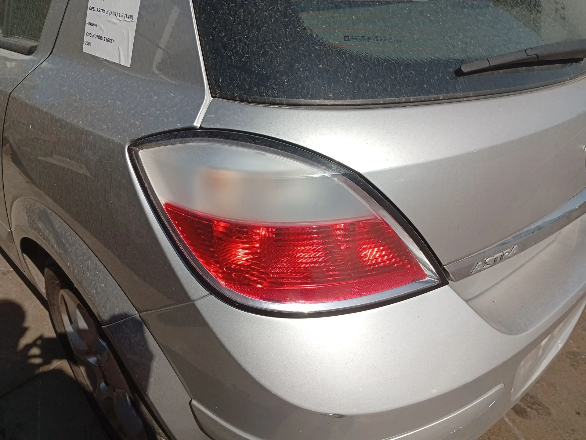 Piloto Trasero Izquierdo para Opel Astra H (A04)