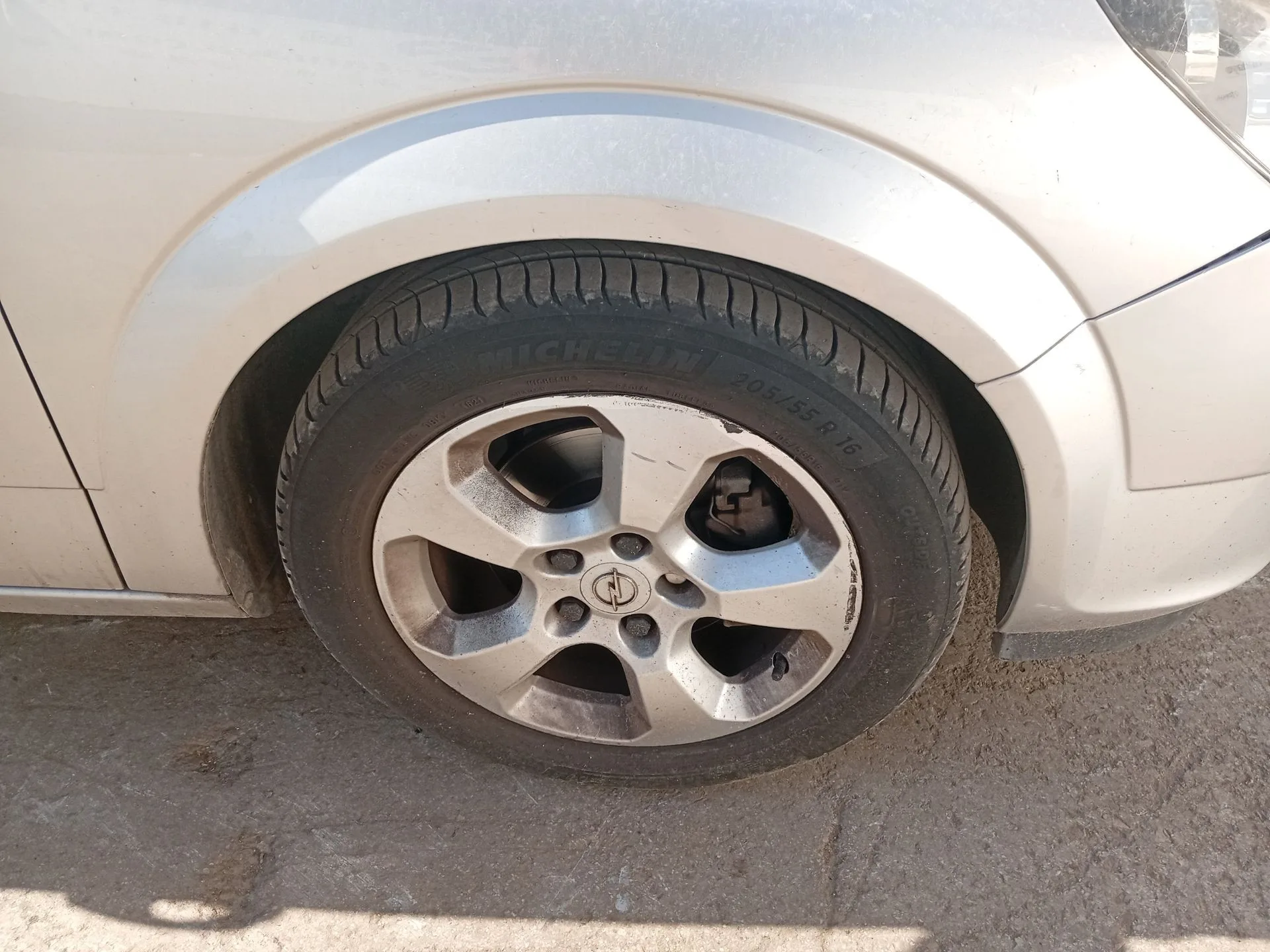 Pinza Freno Delantera Derecha para Opel Astra H (A04)