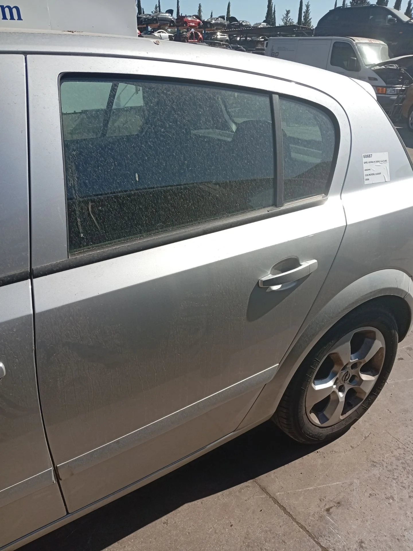Puerta Trasera Izquierda para Opel Astra H (A04)