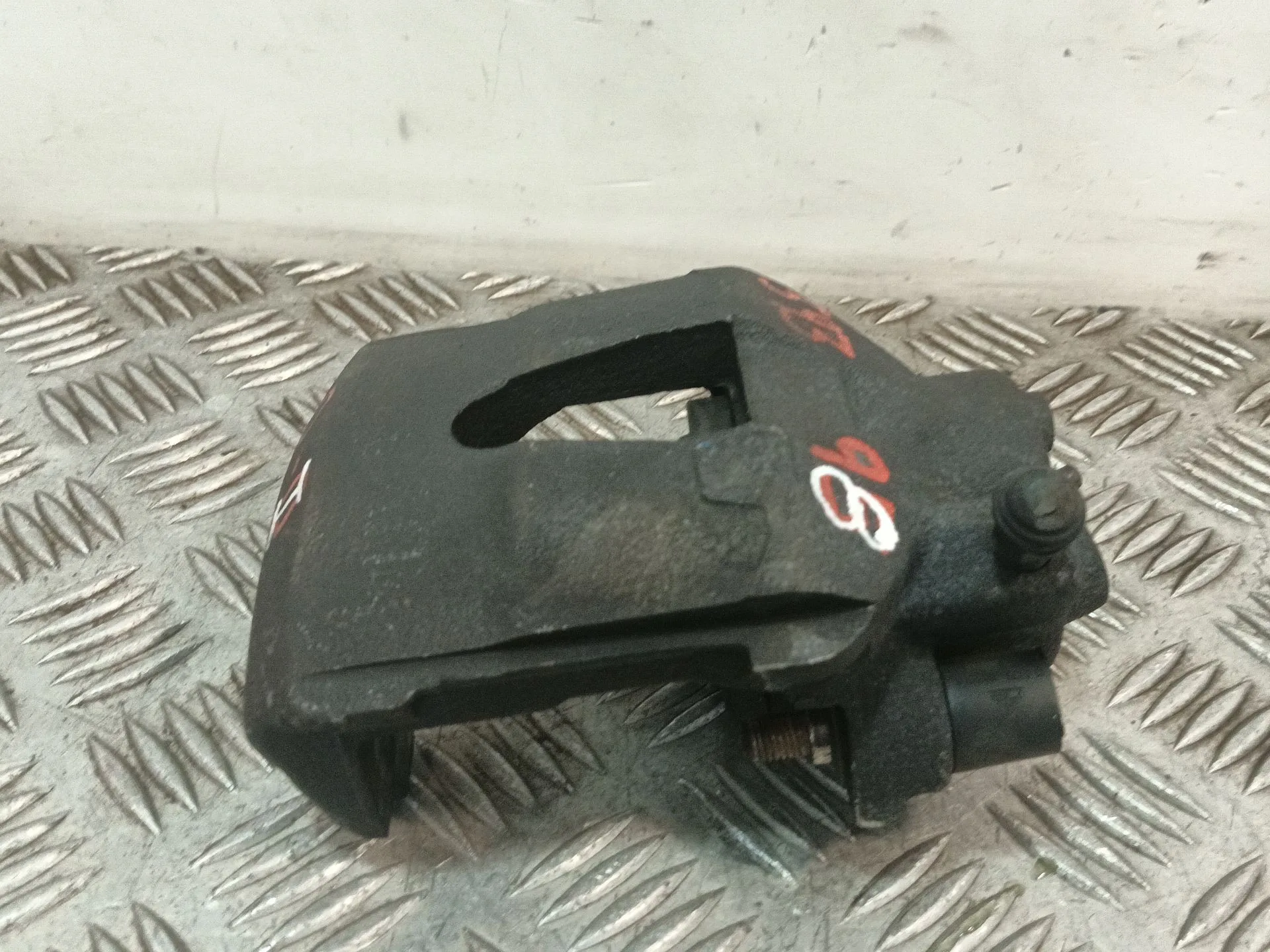 Pinza Freno Delantera Izquierda para Seat Ibiza Iv (6J5, 6P1)