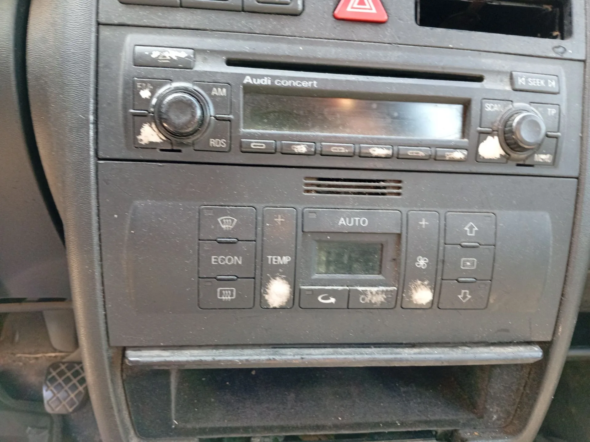 Mando Climatizador para Audi A3 (8L1)