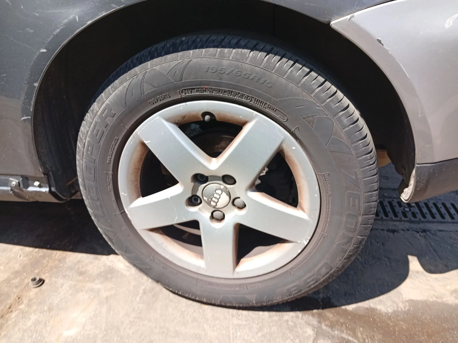Pinza Freno Trasera Izquierda para Audi A3 (8L1)