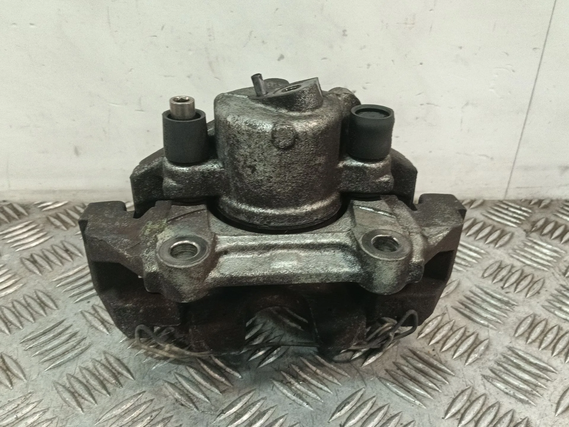 Pinza Freno Delantera Derecha para Seat Toledo (Kg3)