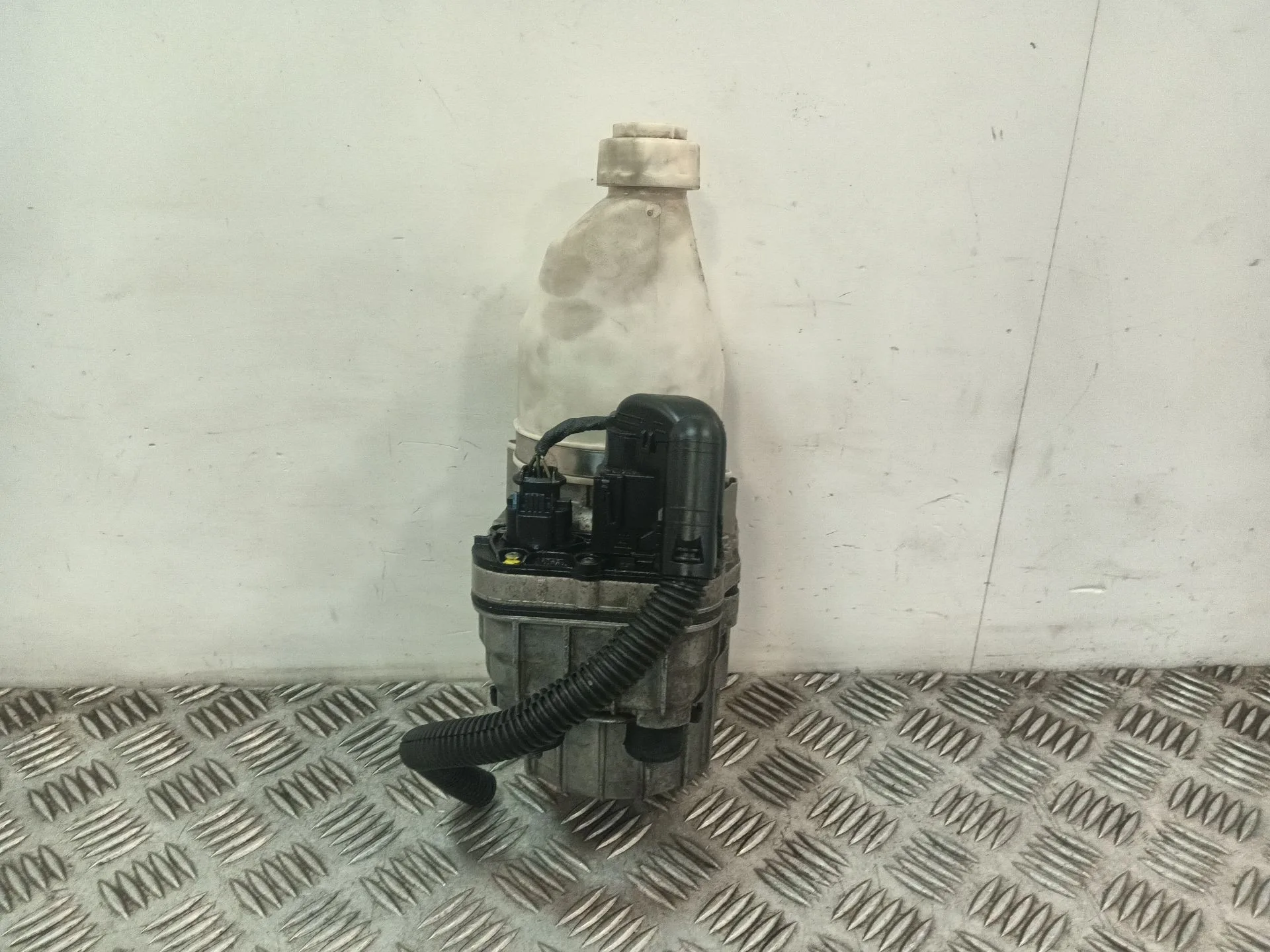 Bomba Servodireccion para Opel Astra H (A04)