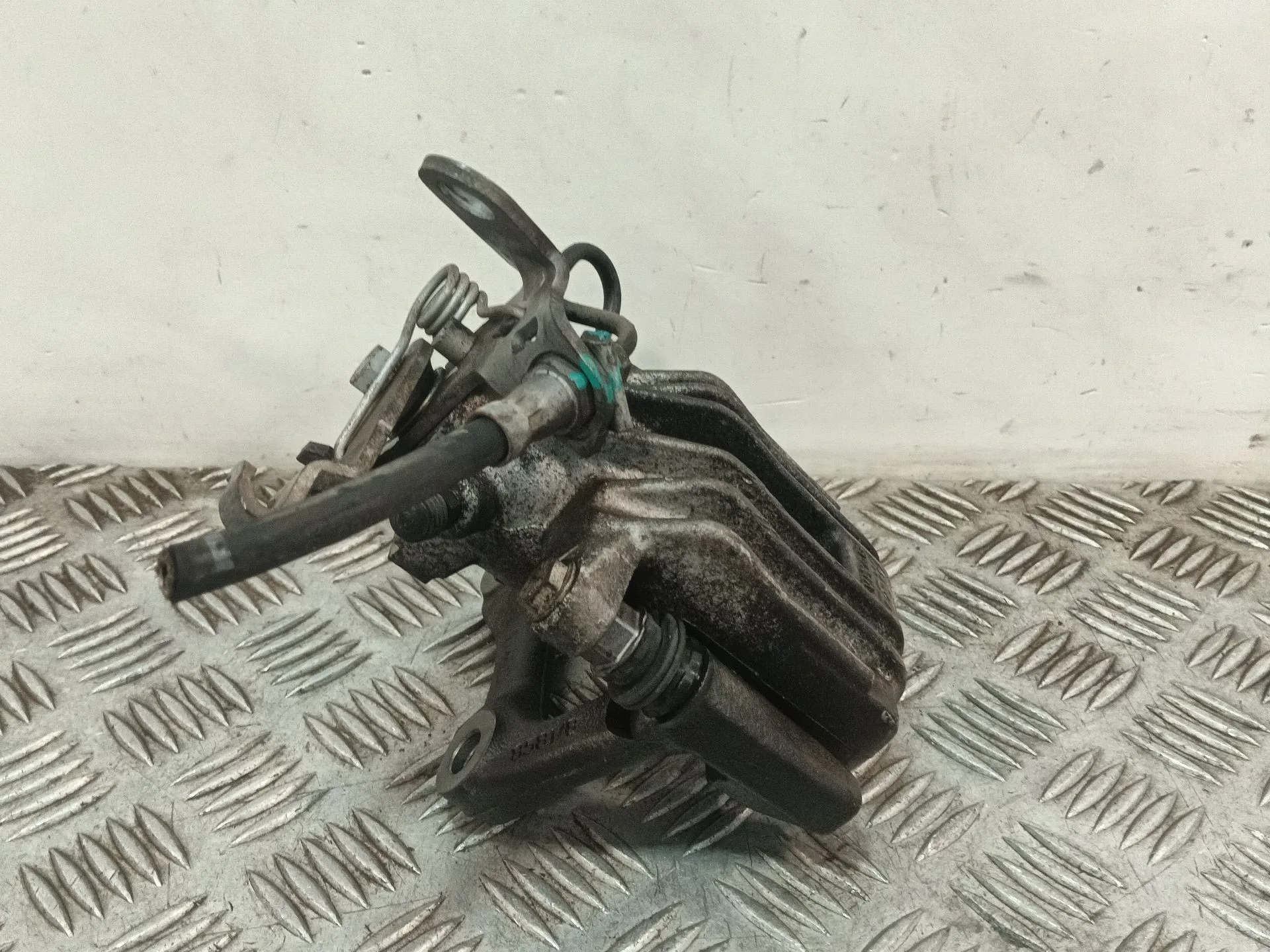 Pinza Freno Trasera Derecha para Volkswagen Eos (1F7)