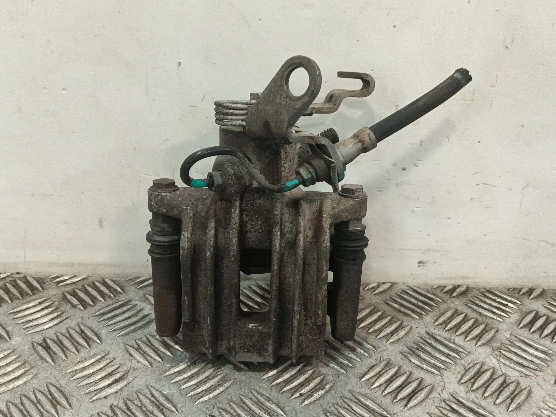 Pinza Freno Trasera Izquierda para Volkswagen Eos (1F7)