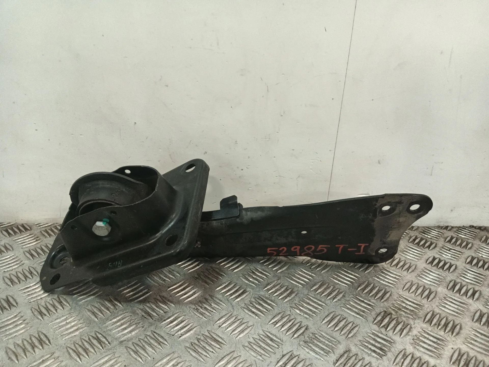 Brazo Suspension Inferior Trasero Izquierdo para Volkswagen Eos (1F7)