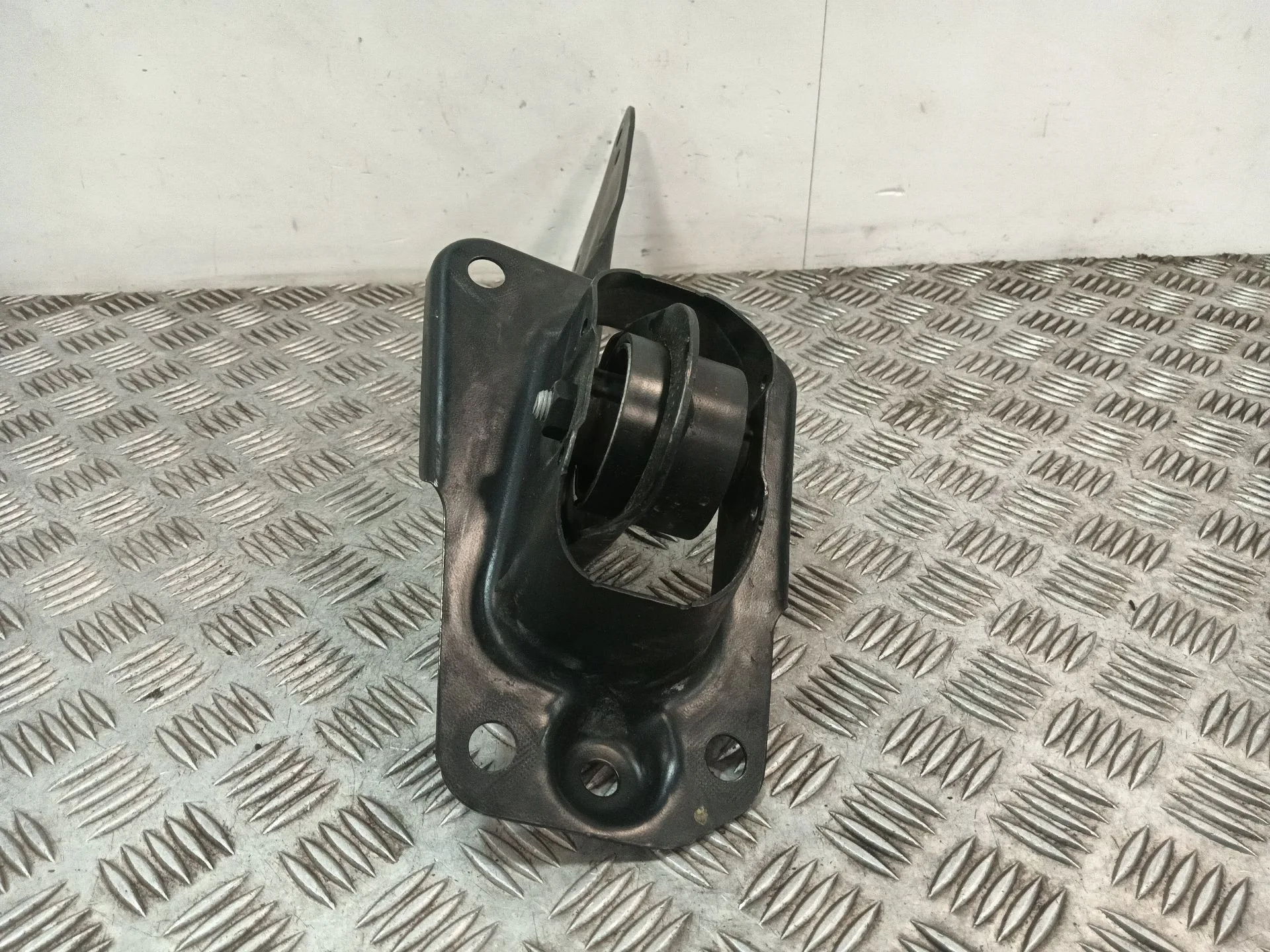 Brazo Suspension Inferior Trasero Izquierdo para Volkswagen Eos (1F7)