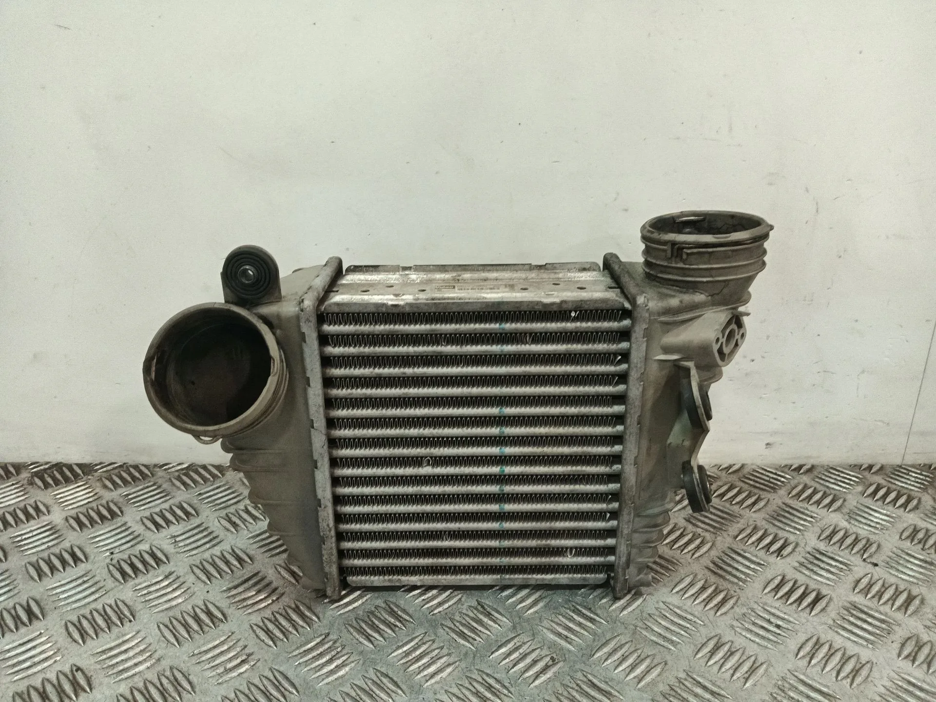 Intercooler para Audi A3 (8L1)