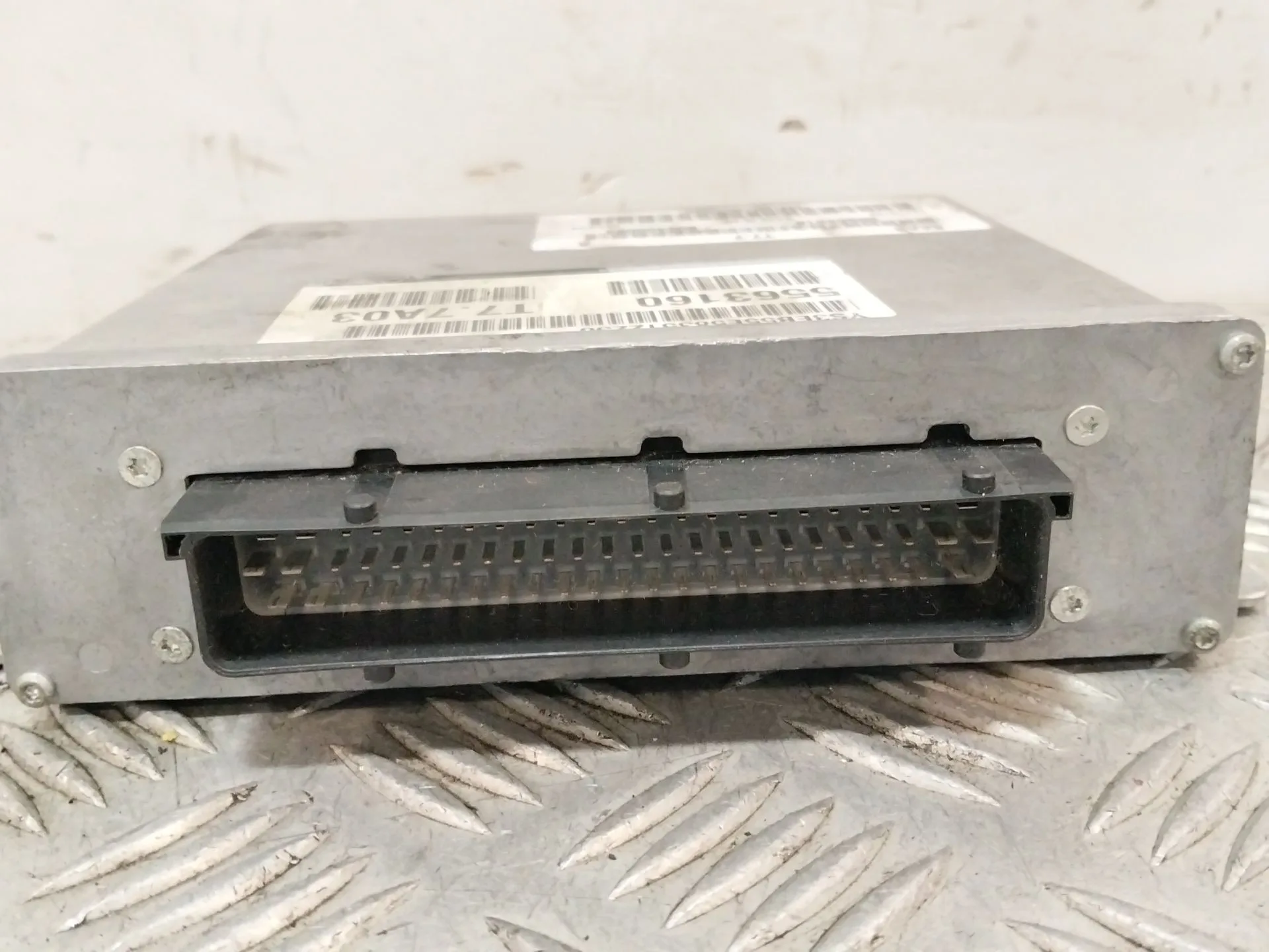 Centralita Motor Uce para Saab 9-5 Station Wagon (Ys3E)